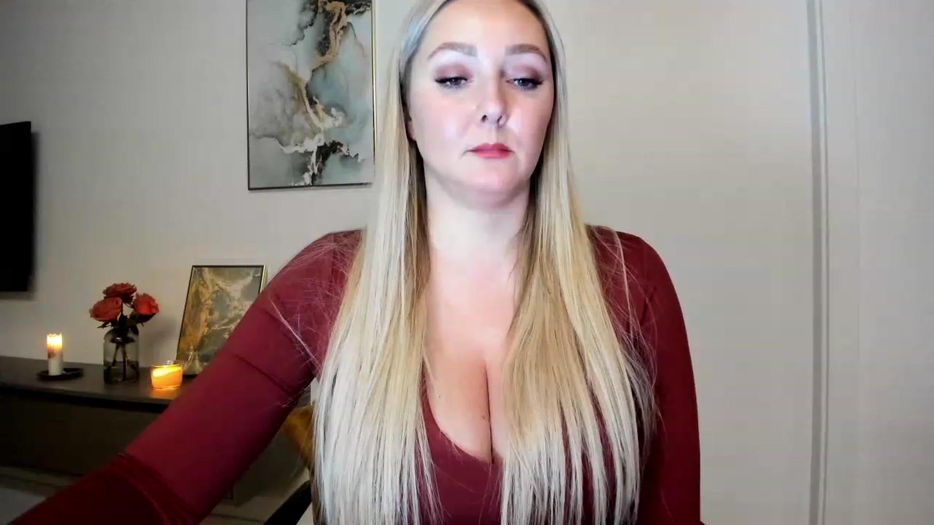 Gallery image thumbnail from Mi_Ha's myfreecams stream on, 12/02/2022, 15:26 image 15 of 20