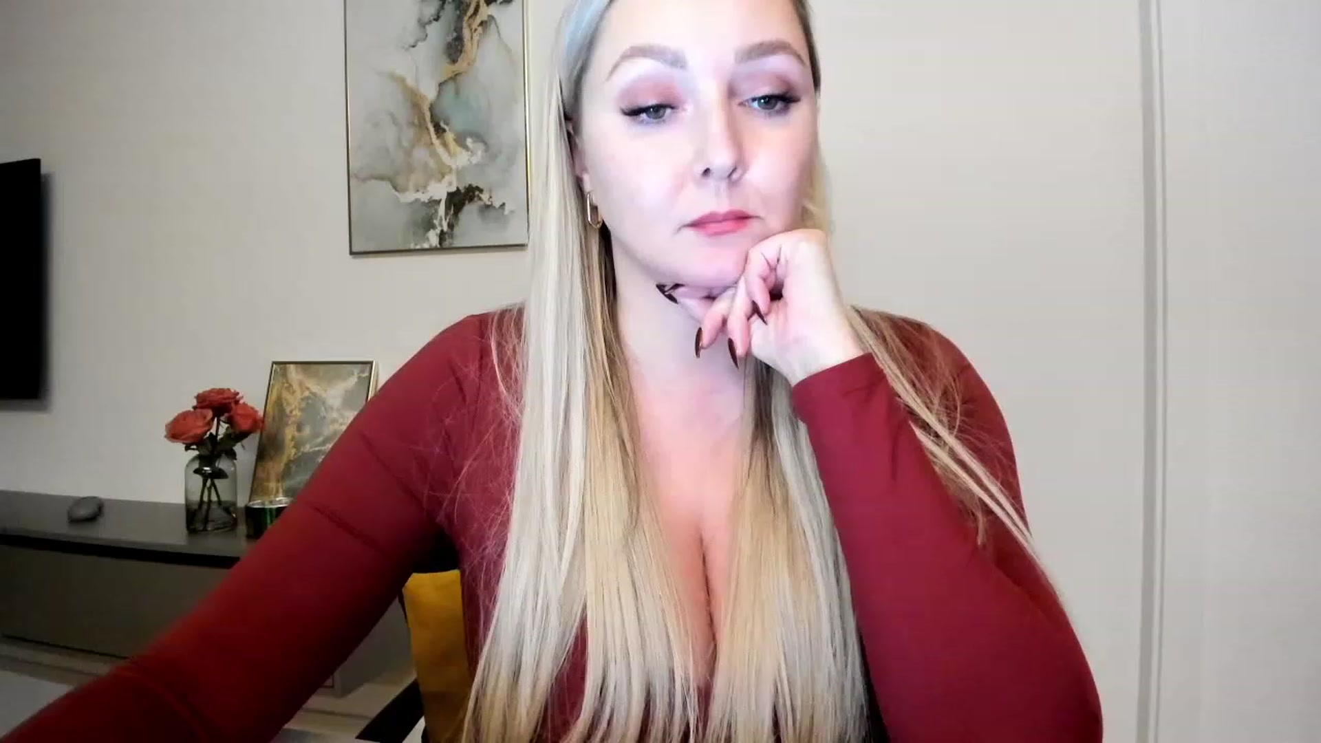 Gallery image thumbnail from Mi_Ha's myfreecams stream on, 12/02/2022, 22:40 image 10 of 20