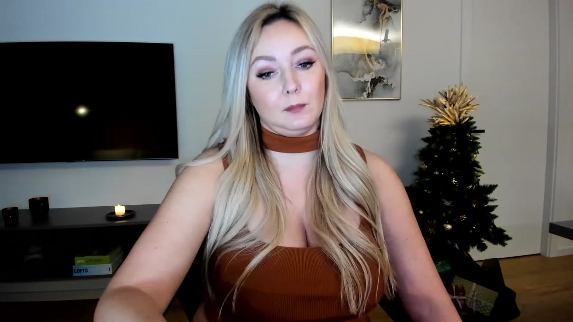 Gallery image thumbnail from Mi_Ha's myfreecams stream on, 12/09/2022, 15:35 image 18 of 20