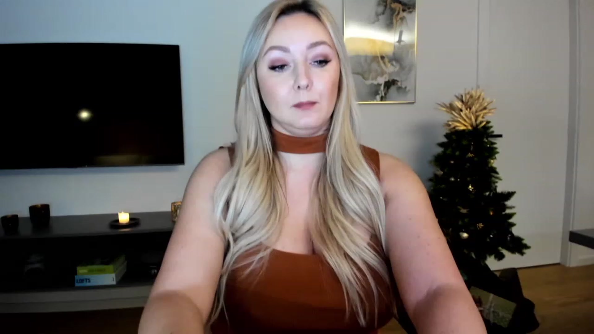 Gallery image thumbnail from Mi_Ha's myfreecams stream on, 12/09/2022, 15:35 image 20 of 20