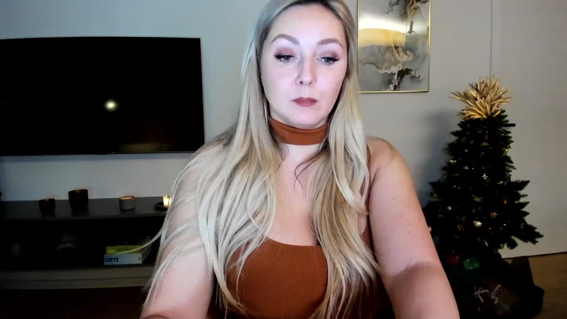 Gallery image thumbnail from Mi_Ha's myfreecams stream on, 12/09/2022, 22:52 image 5 of 20