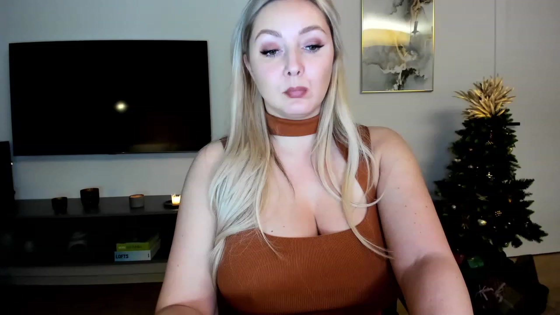 Gallery image thumbnail from Mi_Ha's myfreecams stream on, 12/09/2022, 22:52 image 18 of 20