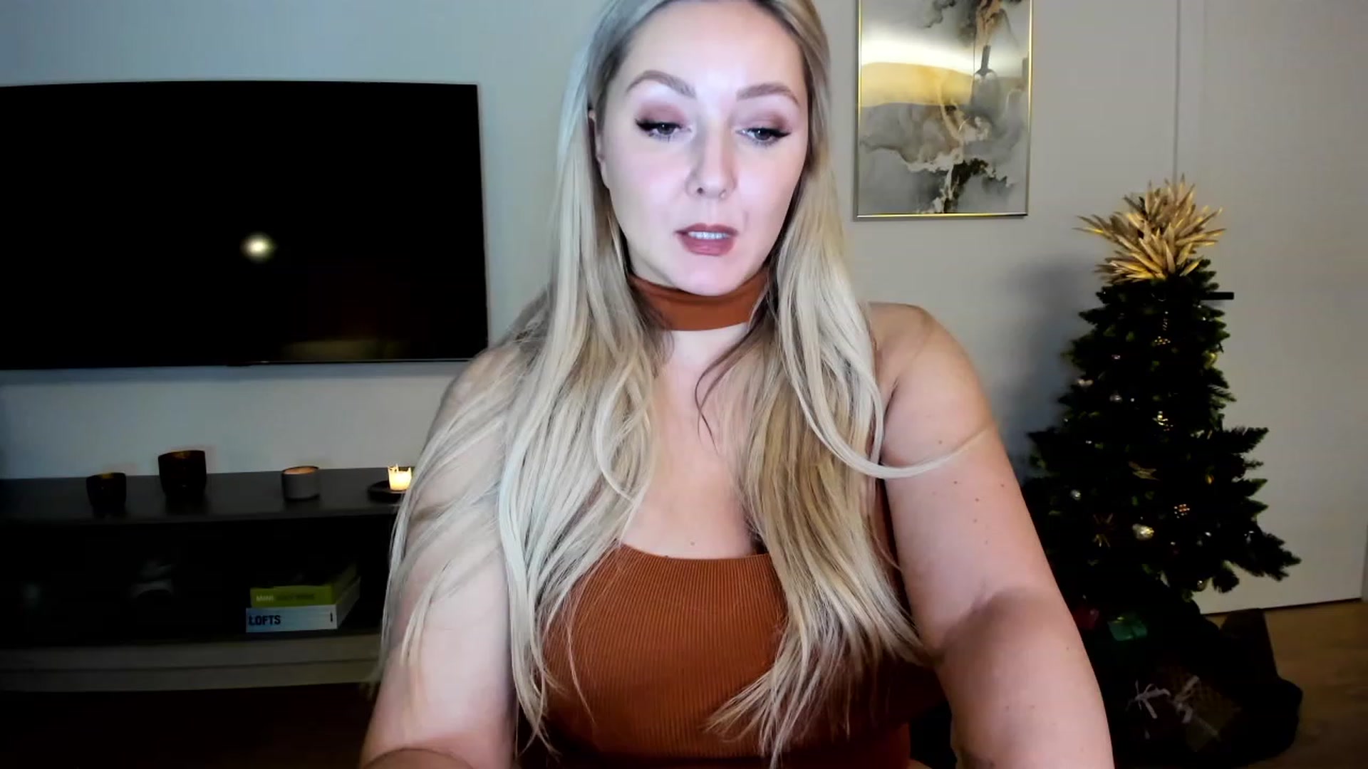 Gallery image thumbnail from Mi_Ha's myfreecams stream on, 12/09/2022, 22:52 image 3 of 20