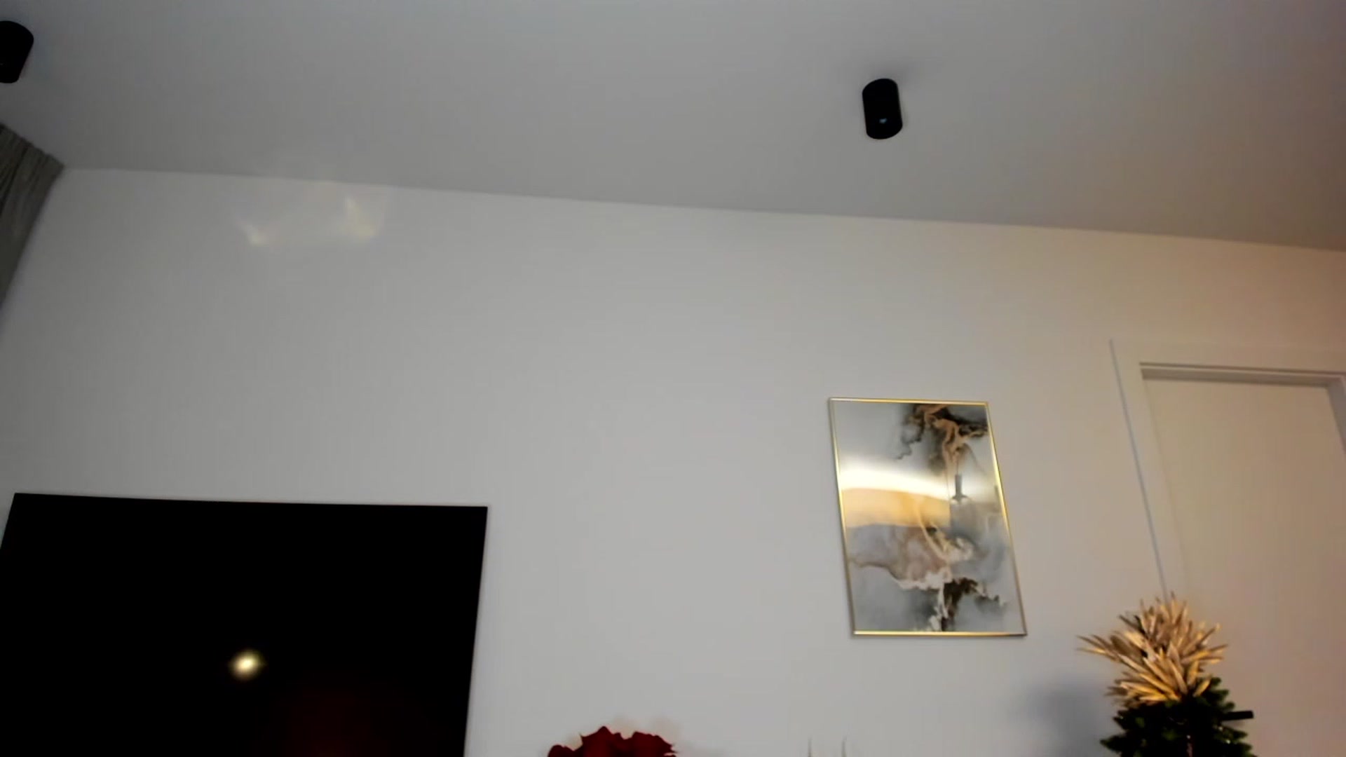 Gallery image thumbnail from Mi_Ha's myfreecams stream on, 12/09/2022, 22:52 image 8 of 20