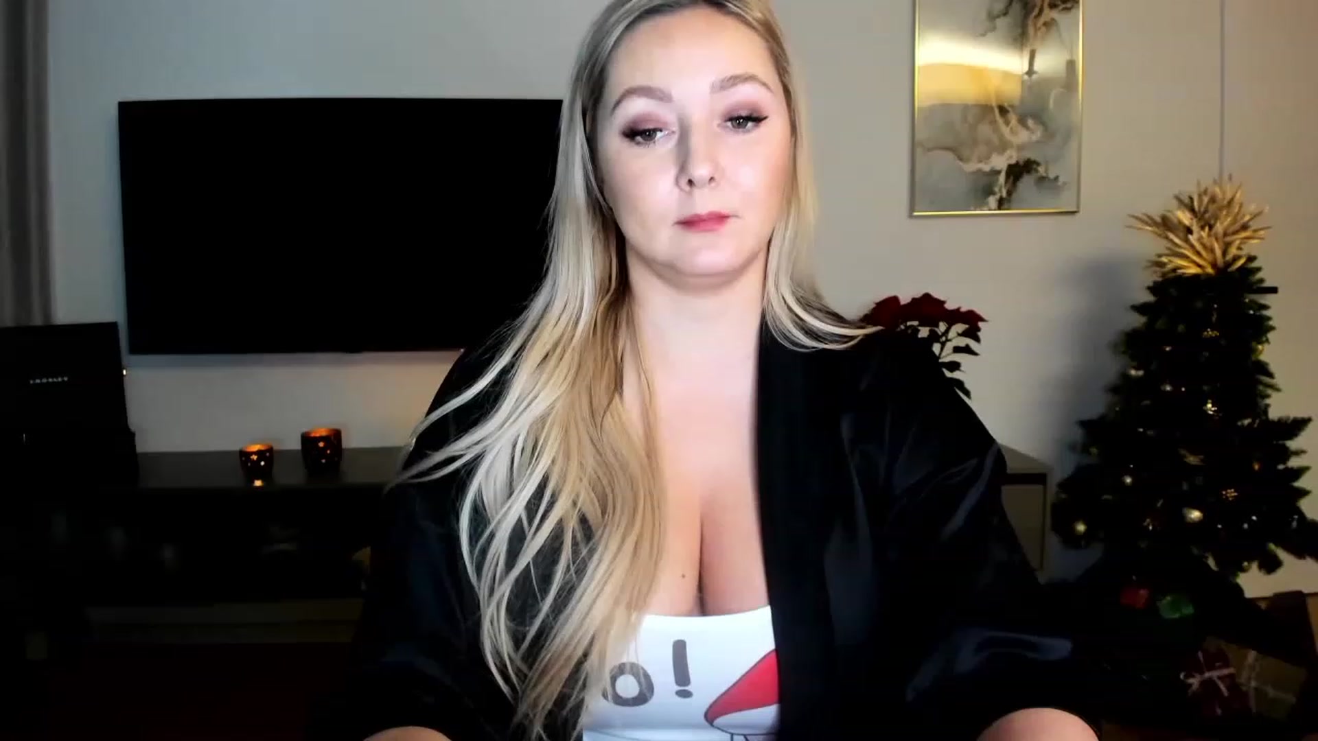 Gallery image thumbnail from Mi_Ha's myfreecams stream on, 12/11/2022, 15:42 image 15 of 20