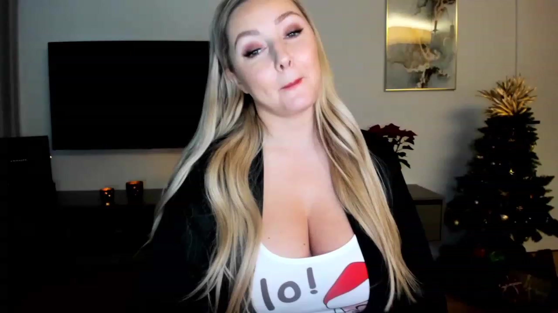 Gallery image thumbnail from Mi_Ha's myfreecams stream on, 12/11/2022, 15:42 image 11 of 20