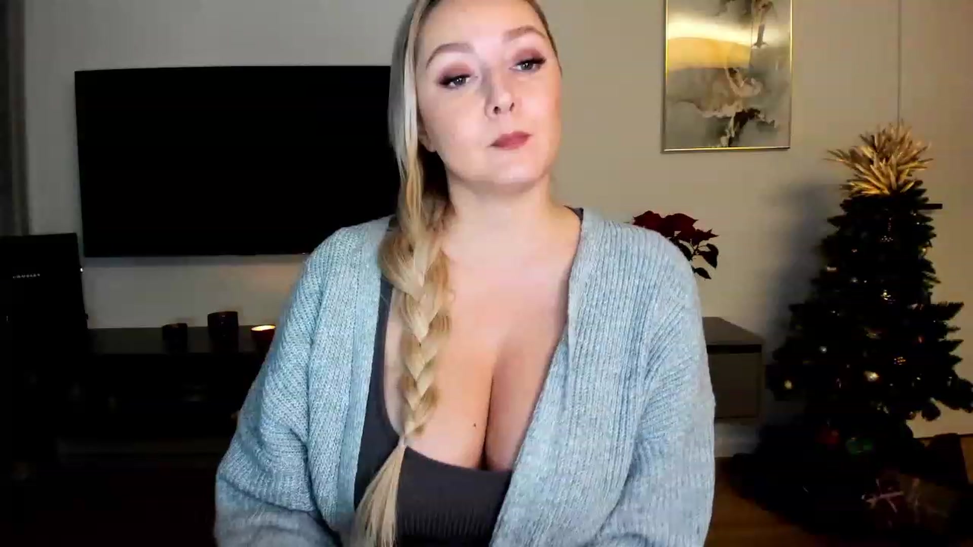 Gallery image thumbnail from Mi_Ha's myfreecams stream on, 12/12/2022, 16:52 image 10 of 20