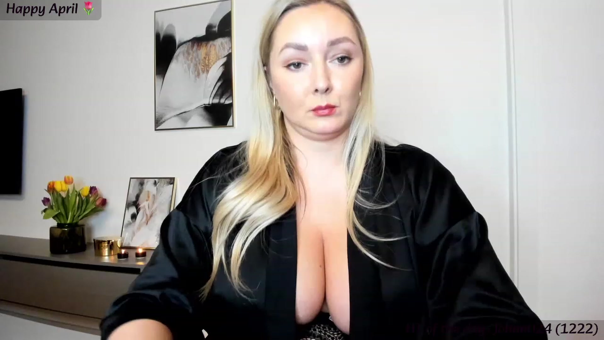 Gallery image thumbnail from Mi_Ha's myfreecams stream on, 04/29/2023, 16:06 image 3 of 20