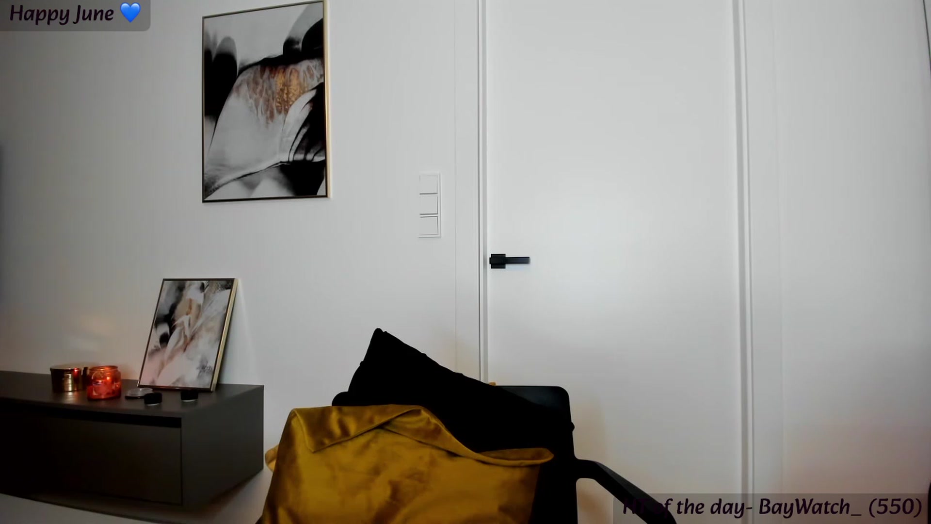 Gallery image thumbnail from Mi_Ha's myfreecams stream on, 06/07/2023, 15:53 image 8 of 20