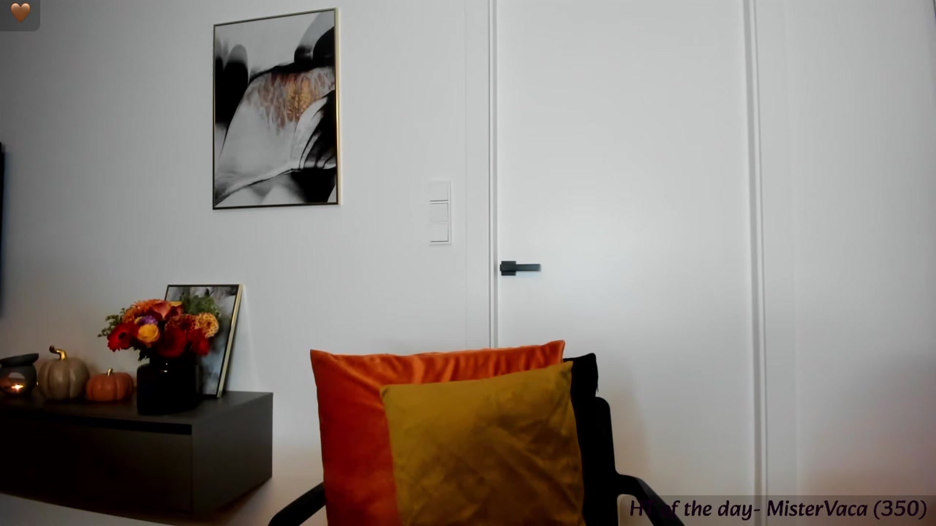Gallery image thumbnail from Mi_Ha's myfreecams stream on, 09/11/2023, 15:57 image 7 of 20