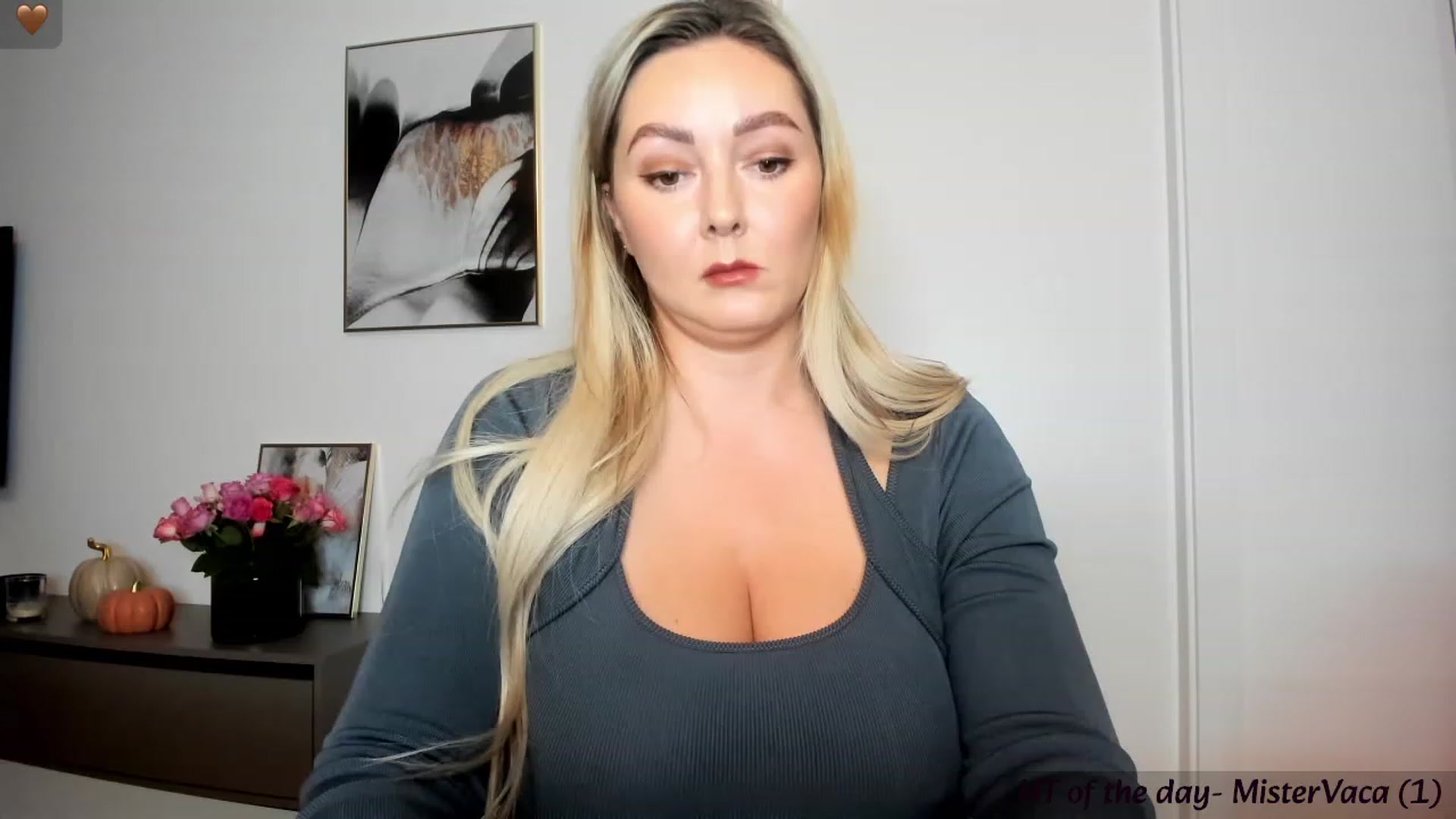 Gallery image thumbnail from Mi_Ha's myfreecams stream on, 09/20/2023, 14:22 image 10 of 20