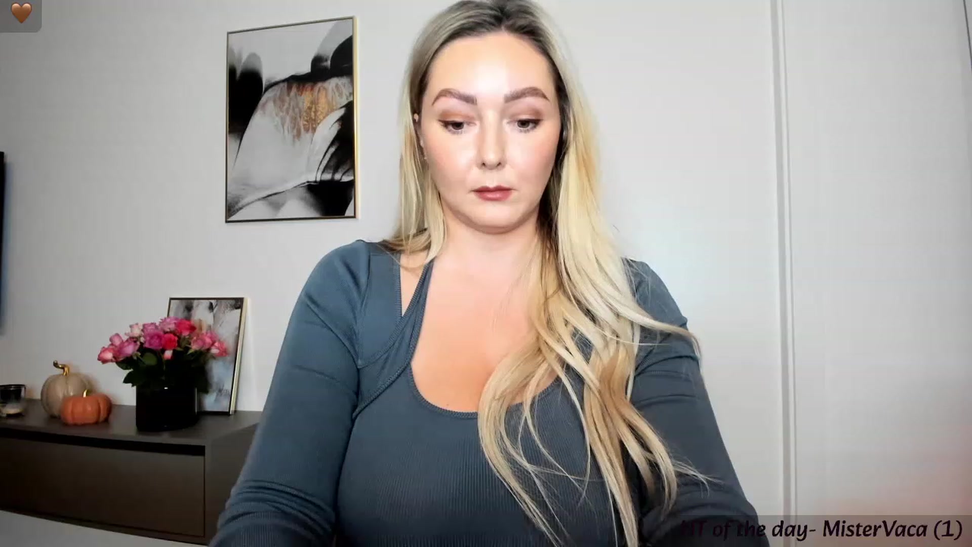 Gallery image thumbnail from Mi_Ha's myfreecams stream on, 09/20/2023, 14:22 image 14 of 20