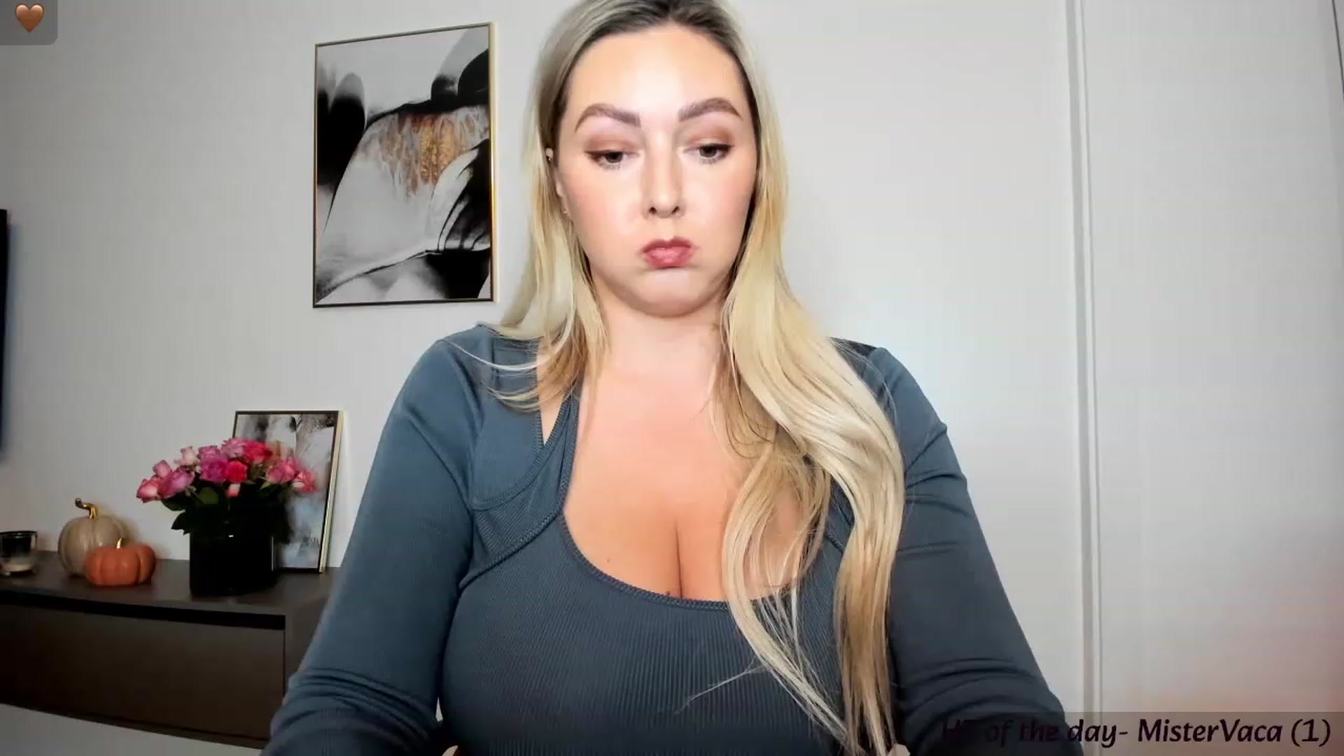 Gallery image thumbnail from Mi_Ha's myfreecams stream on, 09/20/2023, 14:22 image 15 of 20