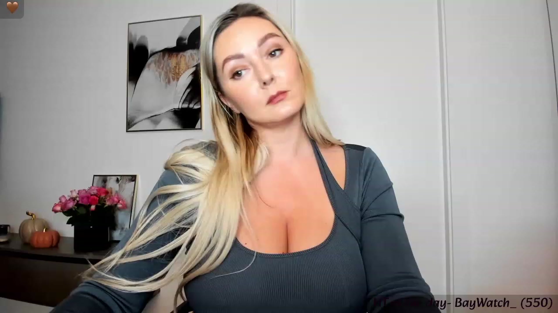 Gallery image thumbnail from Mi_Ha's myfreecams stream on, 09/20/2023, 16:04 image 6 of 20