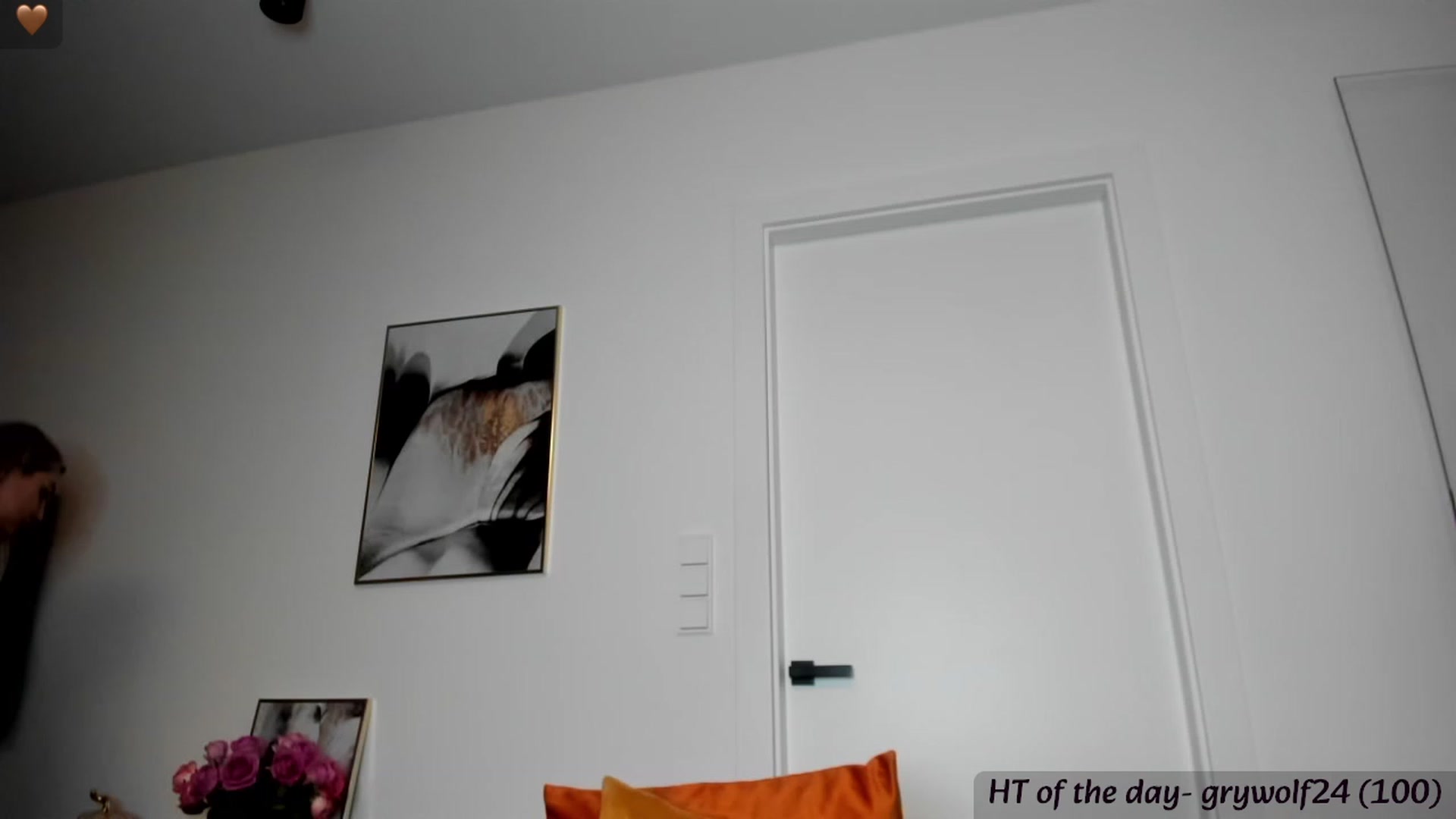 Gallery image thumbnail from Mi_Ha's myfreecams stream on, 09/22/2023, 16:02 image 9 of 20