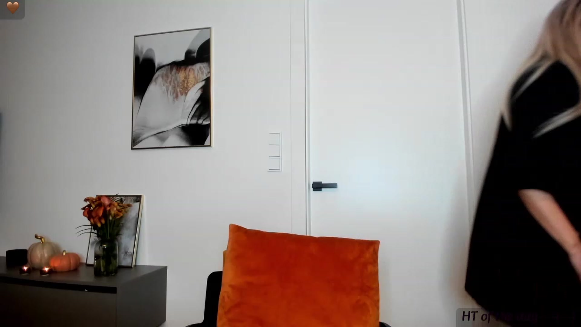 Gallery image thumbnail from Mi_Ha's myfreecams stream on, 09/24/2023, 13:43 image 1 of 20