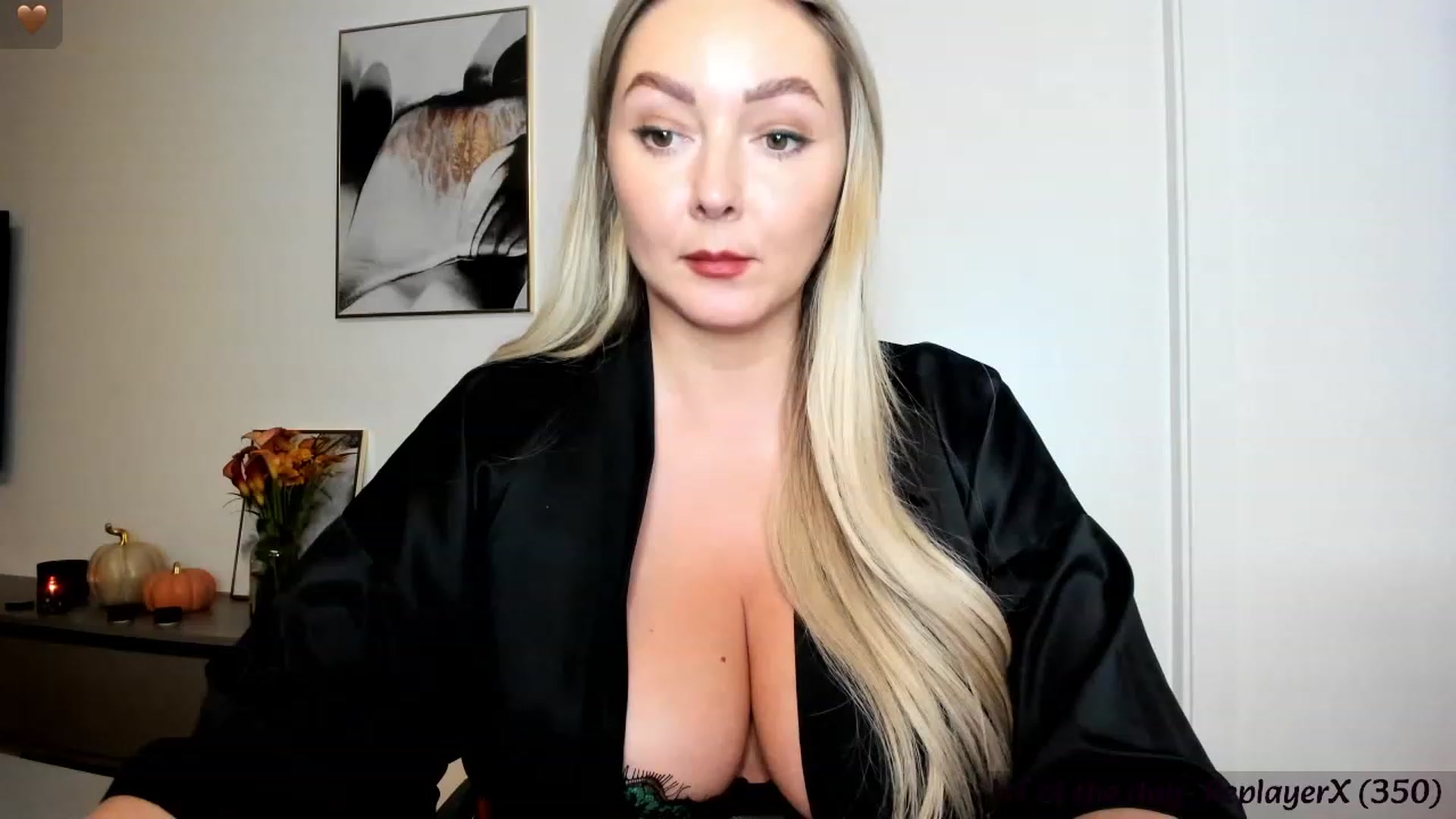 Gallery image thumbnail from Mi_Ha's myfreecams stream on, 09/24/2023, 21:40 image 6 of 20