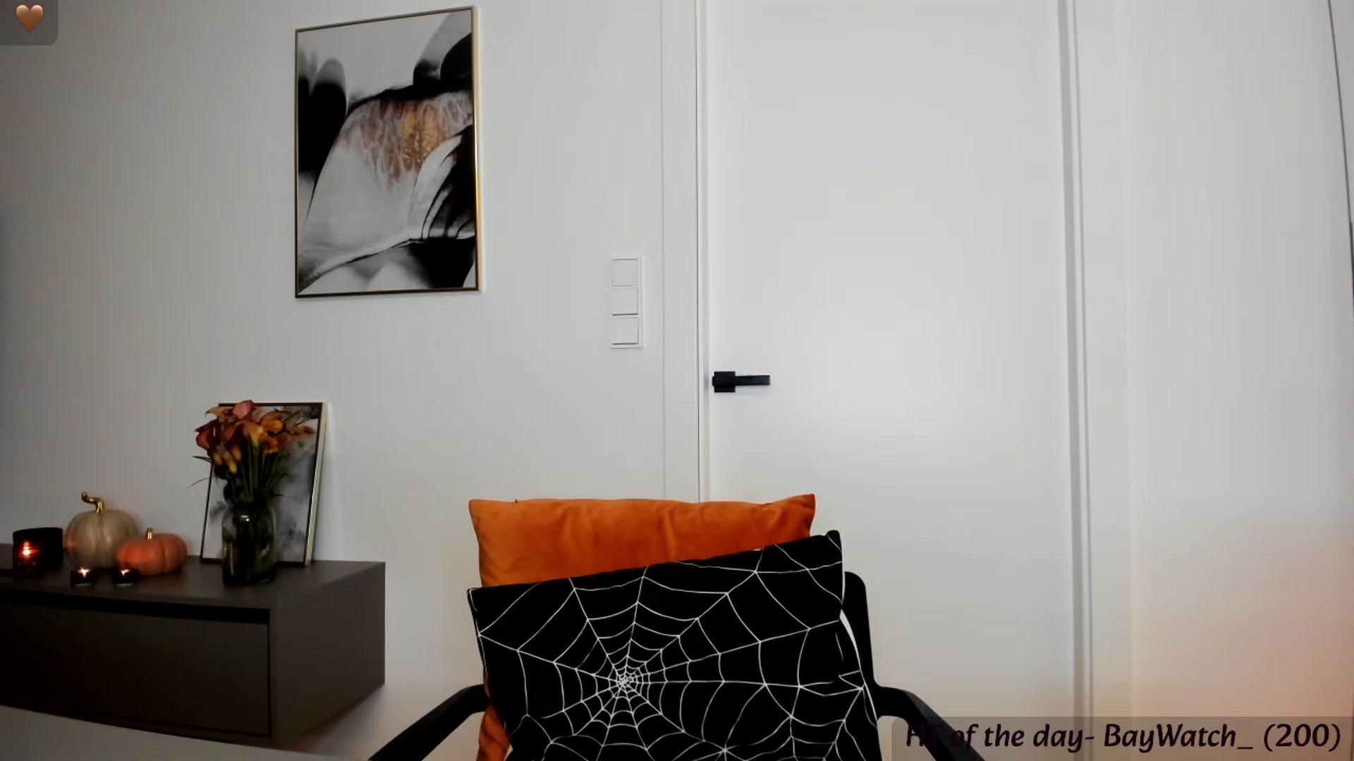 Gallery image thumbnail from Mi_Ha's myfreecams stream on, 09/25/2023, 16:13 image 6 of 20