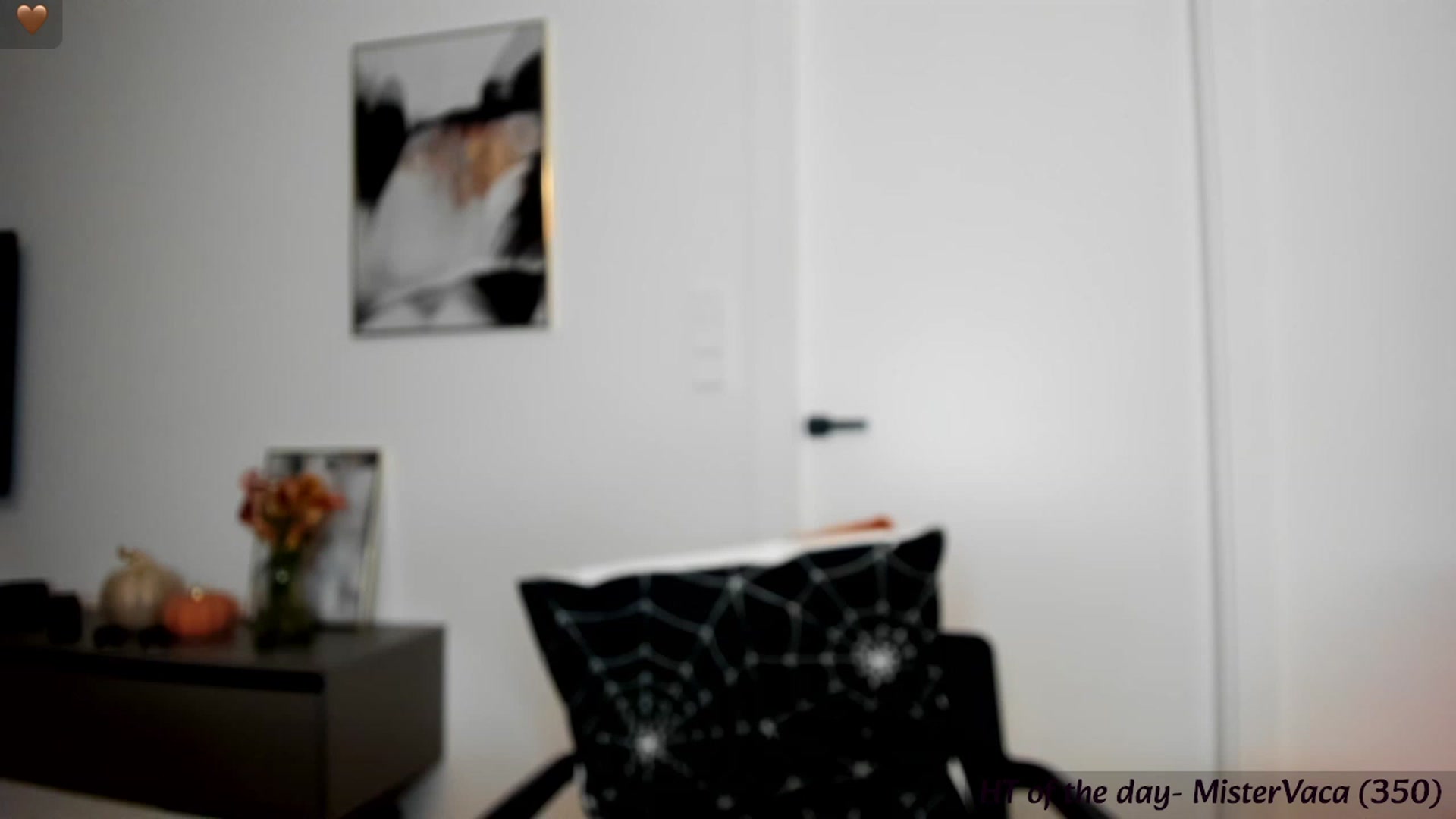 Gallery image thumbnail from Mi_Ha's myfreecams stream on, 09/26/2023, 15:24 image 4 of 20