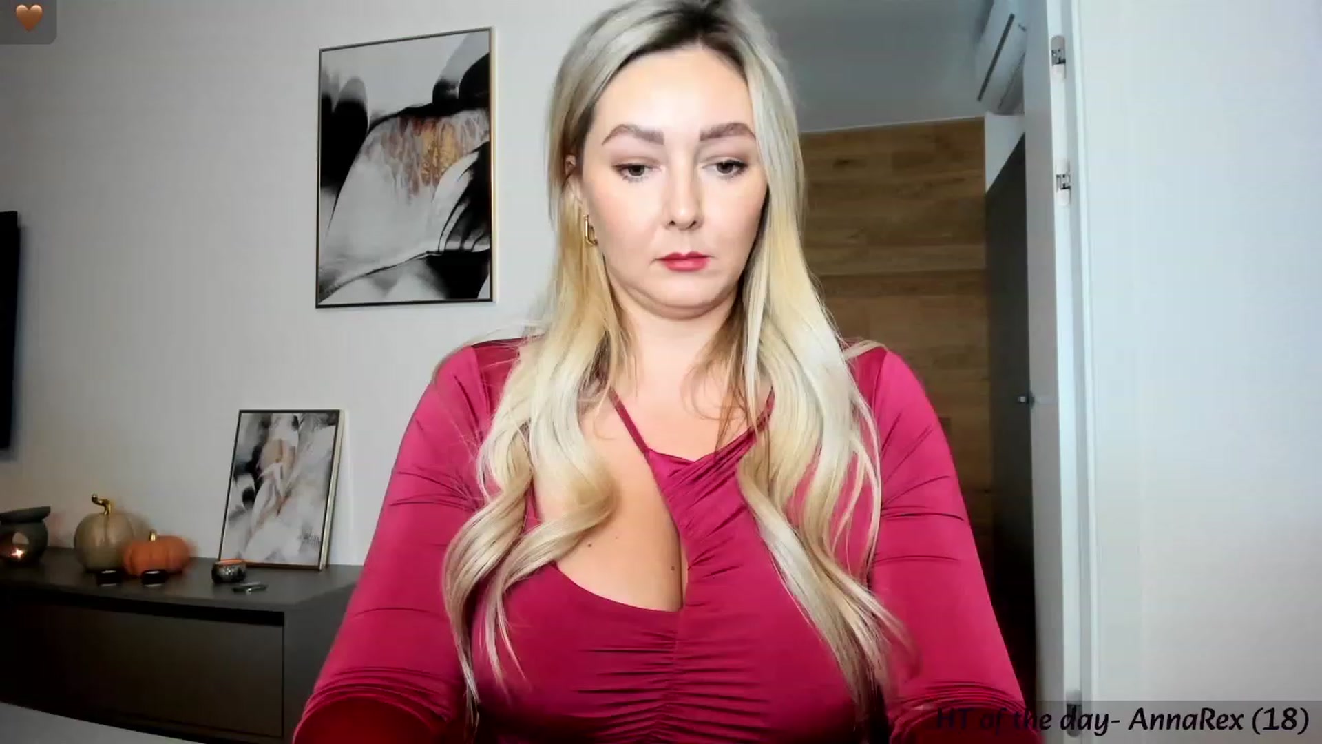 Gallery image thumbnail from Mi_Ha's myfreecams stream on, 09/29/2023, 14:14 image 20 of 20