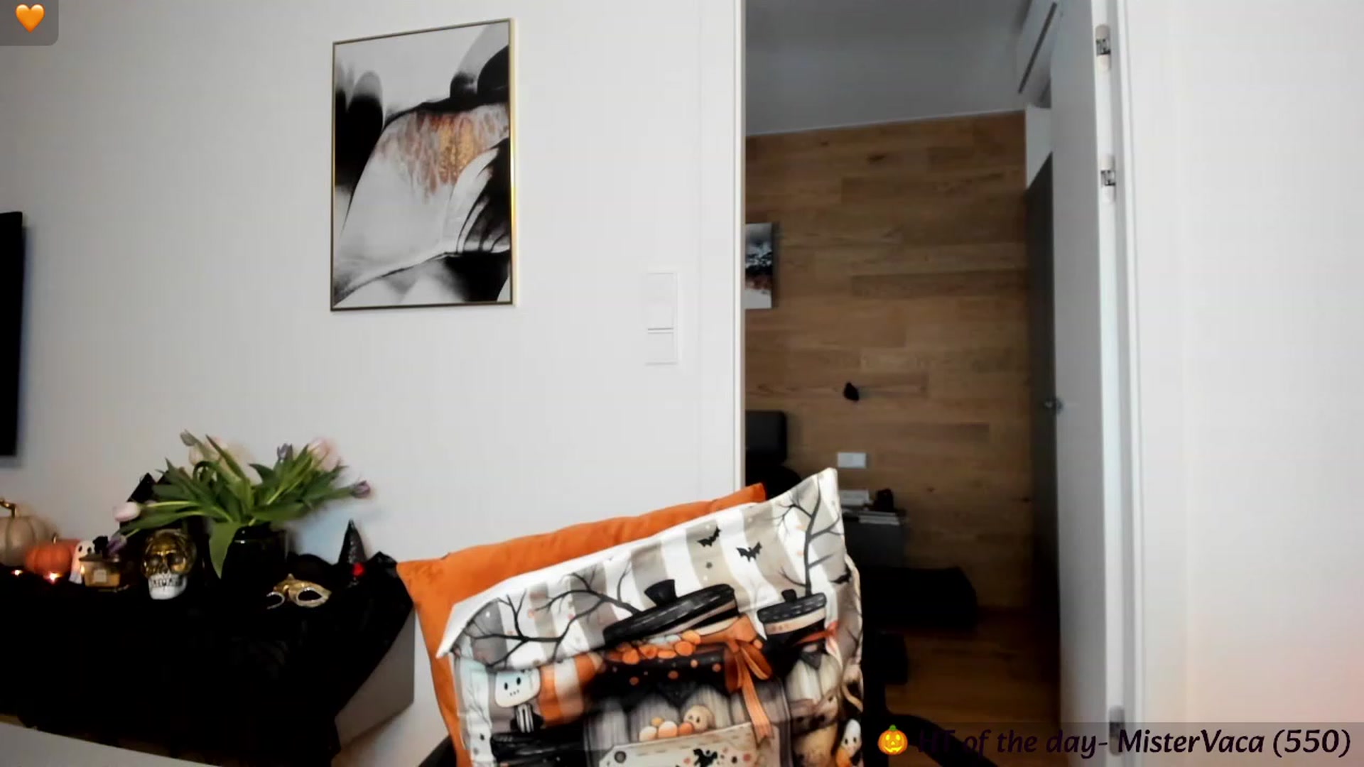 Gallery image thumbnail from Mi_Ha's myfreecams stream on, 10/06/2023, 15:37 image 1 of 20