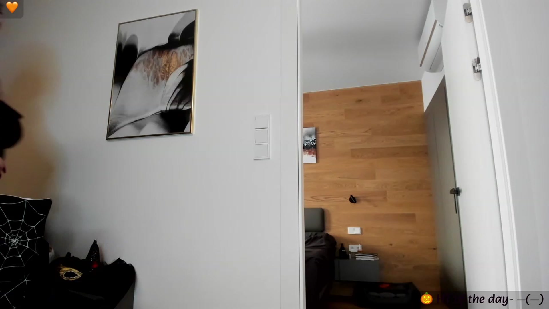 Gallery image thumbnail from Mi_Ha's myfreecams stream on, 10/13/2023, 14:34 image 4 of 20