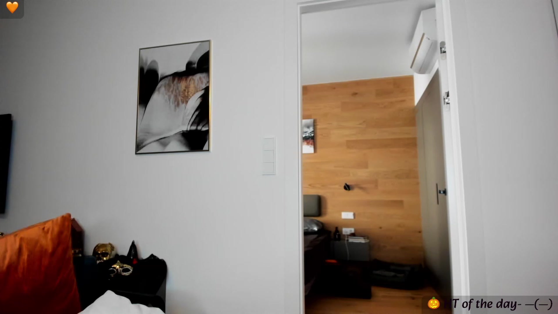Gallery image thumbnail from Mi_Ha's myfreecams stream on, 10/16/2023, 13:57 image 2 of 20