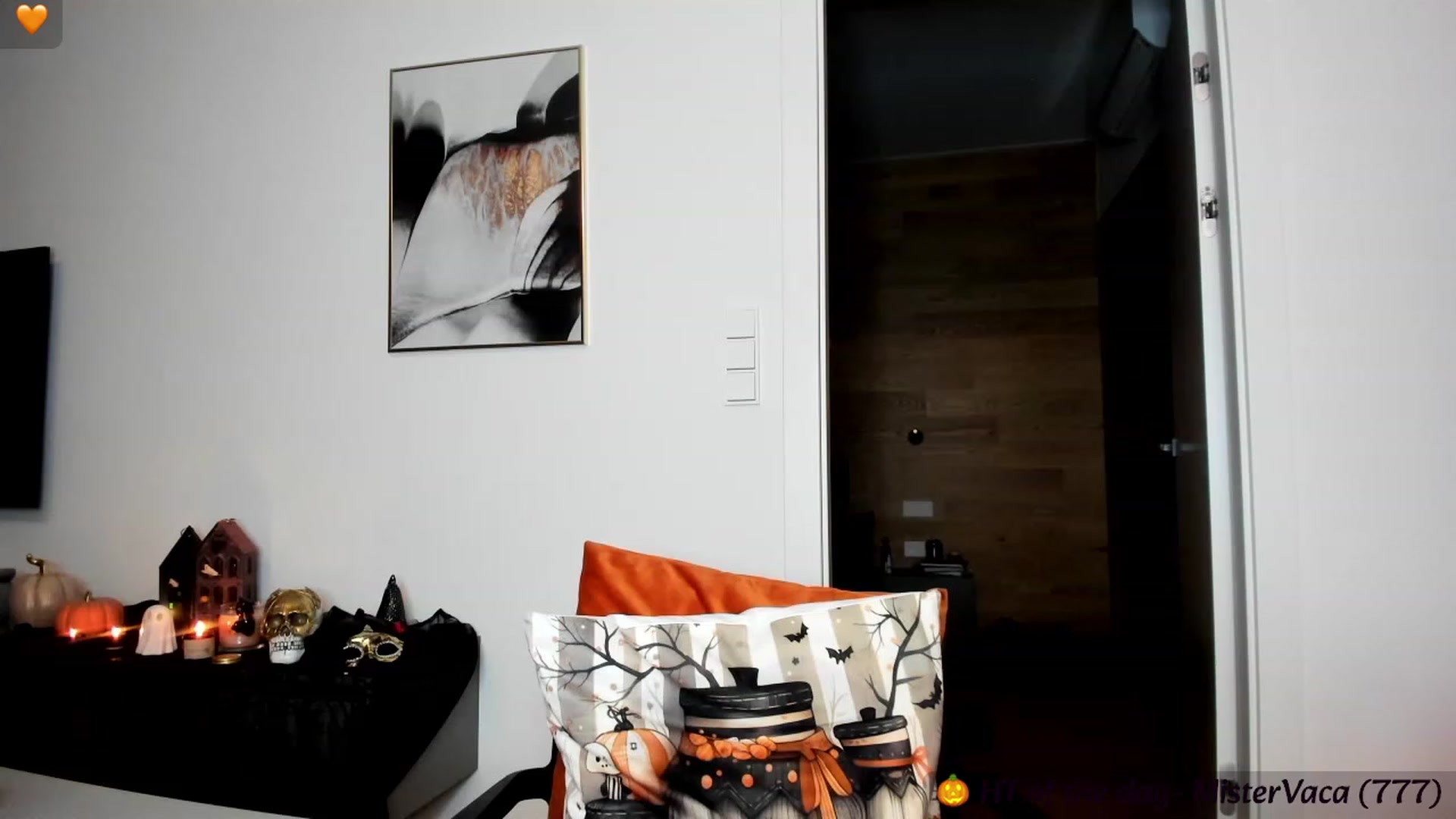Gallery image thumbnail from Mi_Ha's myfreecams stream on, 10/30/2023, 17:21 image 13 of 20