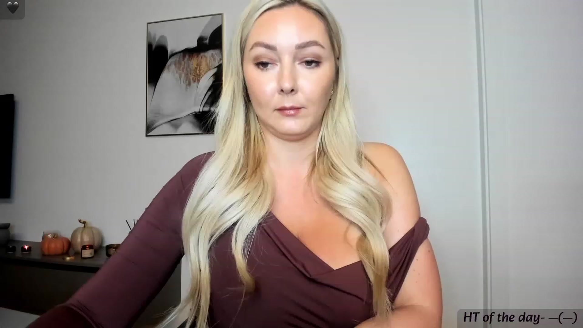 Gallery image thumbnail from Mi_Ha's myfreecams stream on, 11/02/2023, 16:12 image 8 of 20