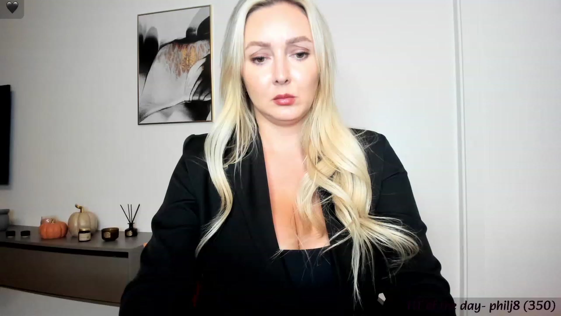 Gallery image thumbnail from Mi_Ha's myfreecams stream on, 11/04/2023, 15:49 image 16 of 20