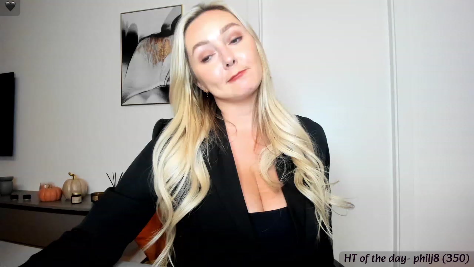 Gallery image thumbnail from Mi_Ha's myfreecams stream on, 11/04/2023, 15:49 image 20 of 20