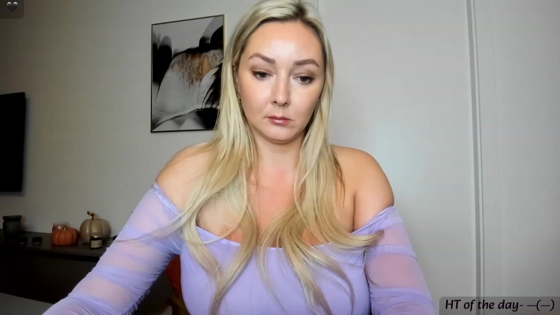 Gallery image thumbnail from Mi_Ha's myfreecams stream on, 11/05/2023, 17:00 image 1 of 20