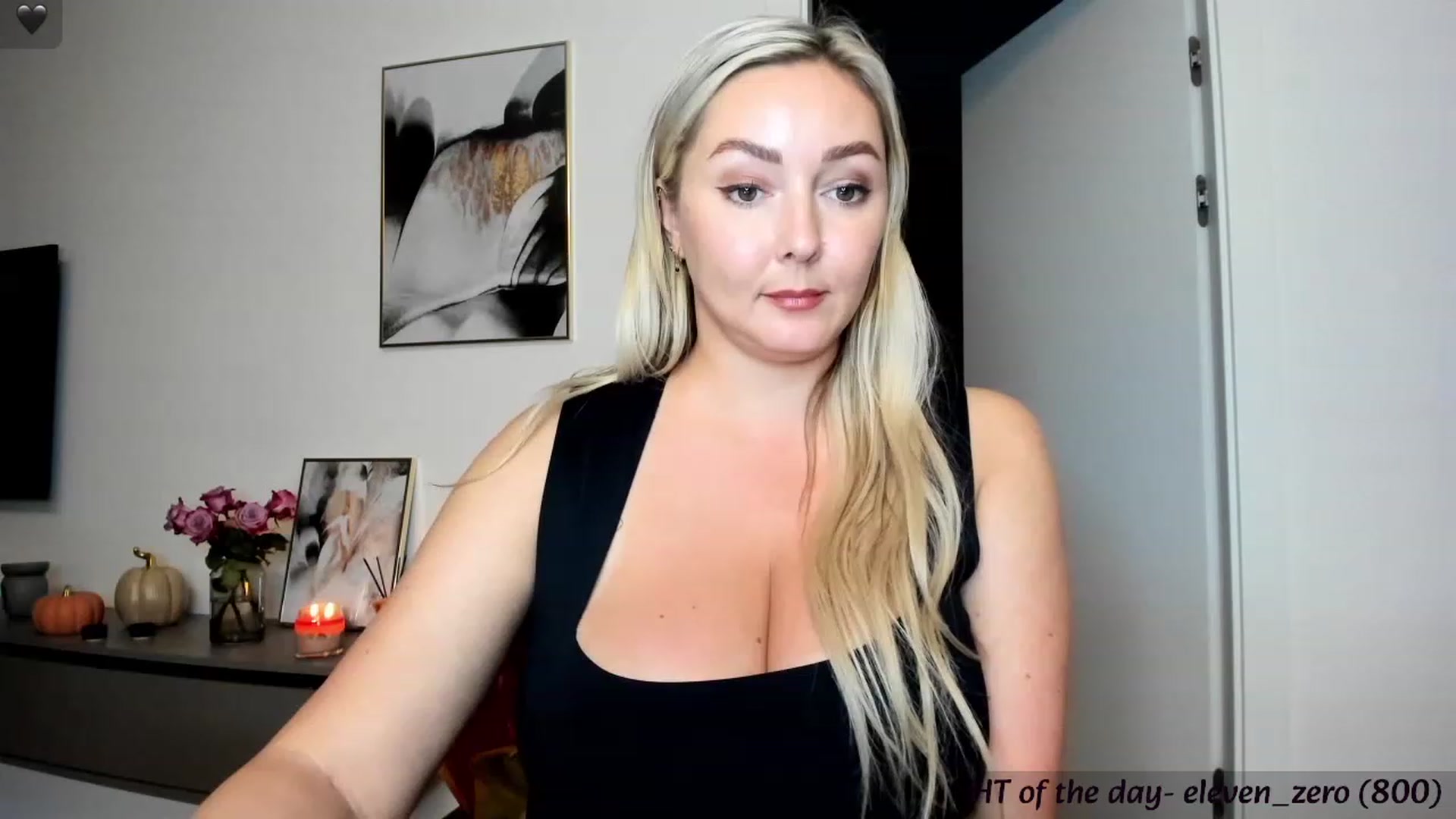 Gallery image thumbnail from Mi_Ha's myfreecams stream on, 11/08/2023, 23:43 image 18 of 20