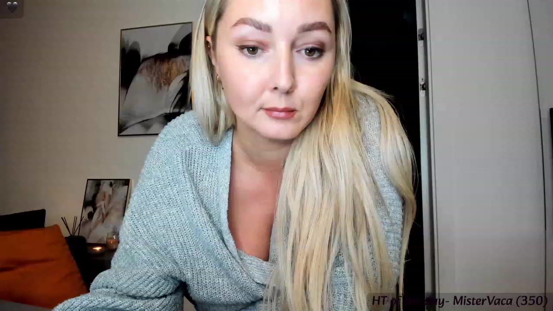 Gallery image thumbnail from Mi_Ha's myfreecams stream on, 11/13/2023, 23:36 image 19 of 20