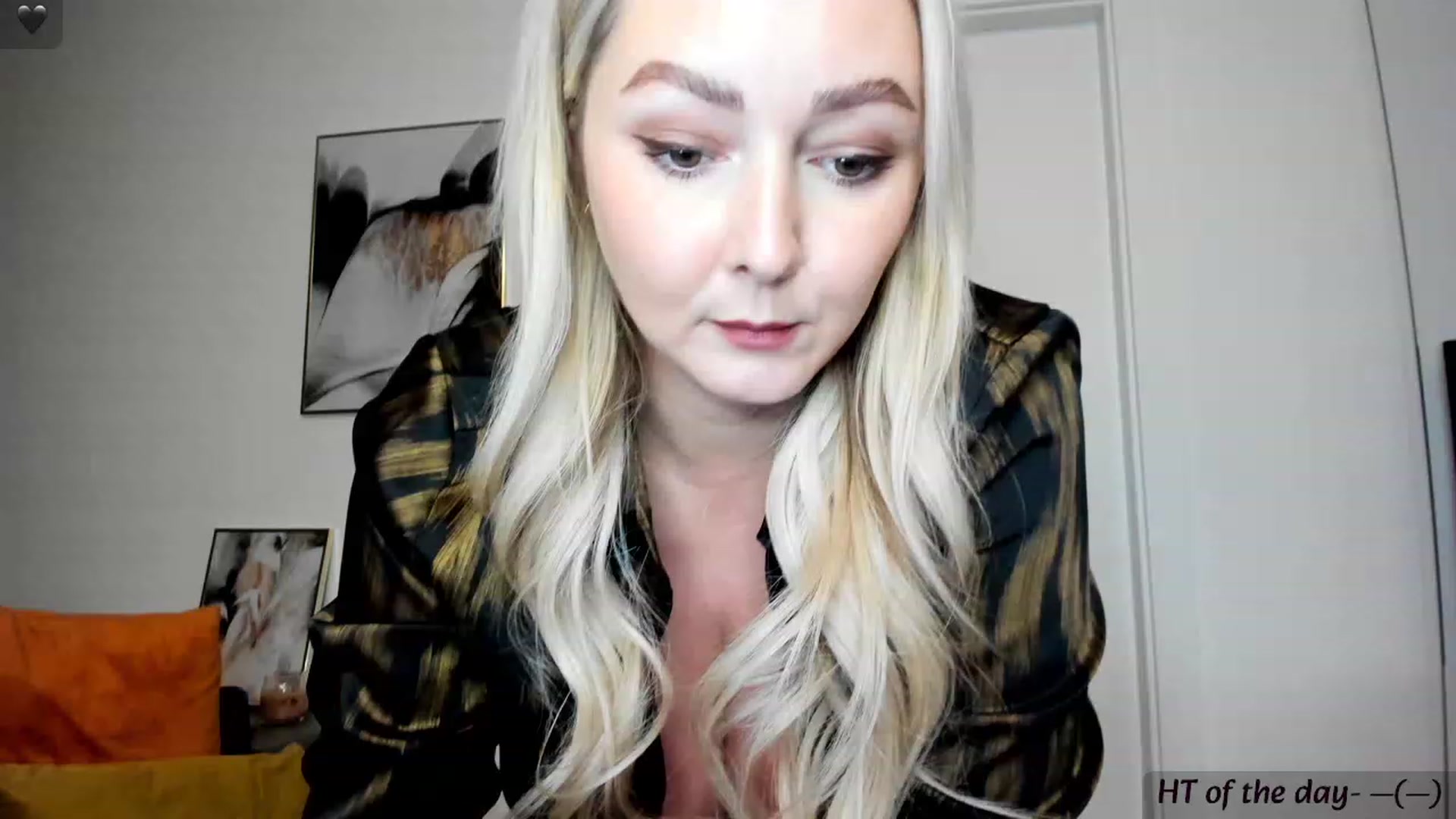 Gallery image thumbnail from Mi_Ha's myfreecams stream on, 11/14/2023, 14:46 image 16 of 20