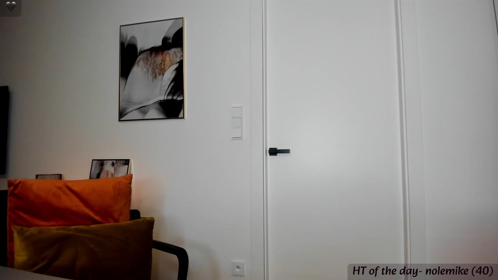 Gallery image thumbnail from Mi_Ha's myfreecams stream on, 11/16/2023, 16:34 image 15 of 20