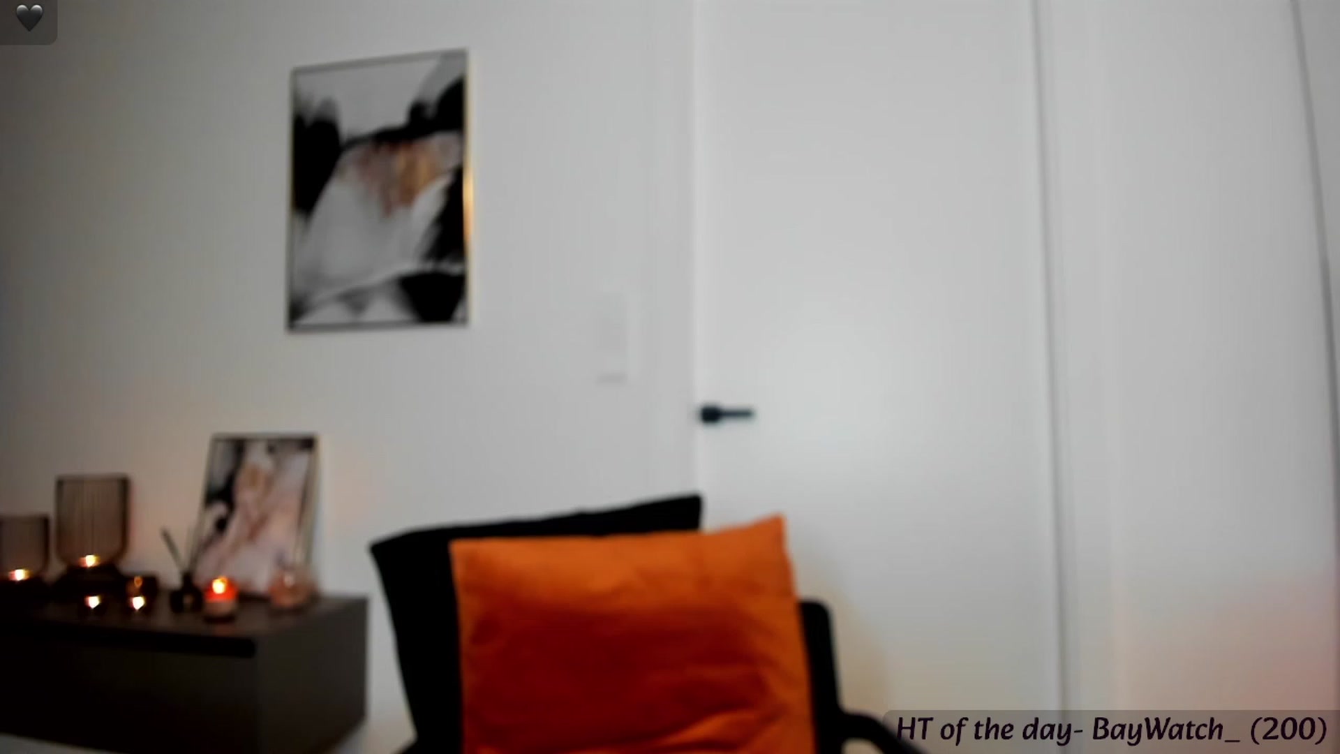 Gallery image thumbnail from Mi_Ha's myfreecams stream on, 11/16/2023, 17:33 image 6 of 20