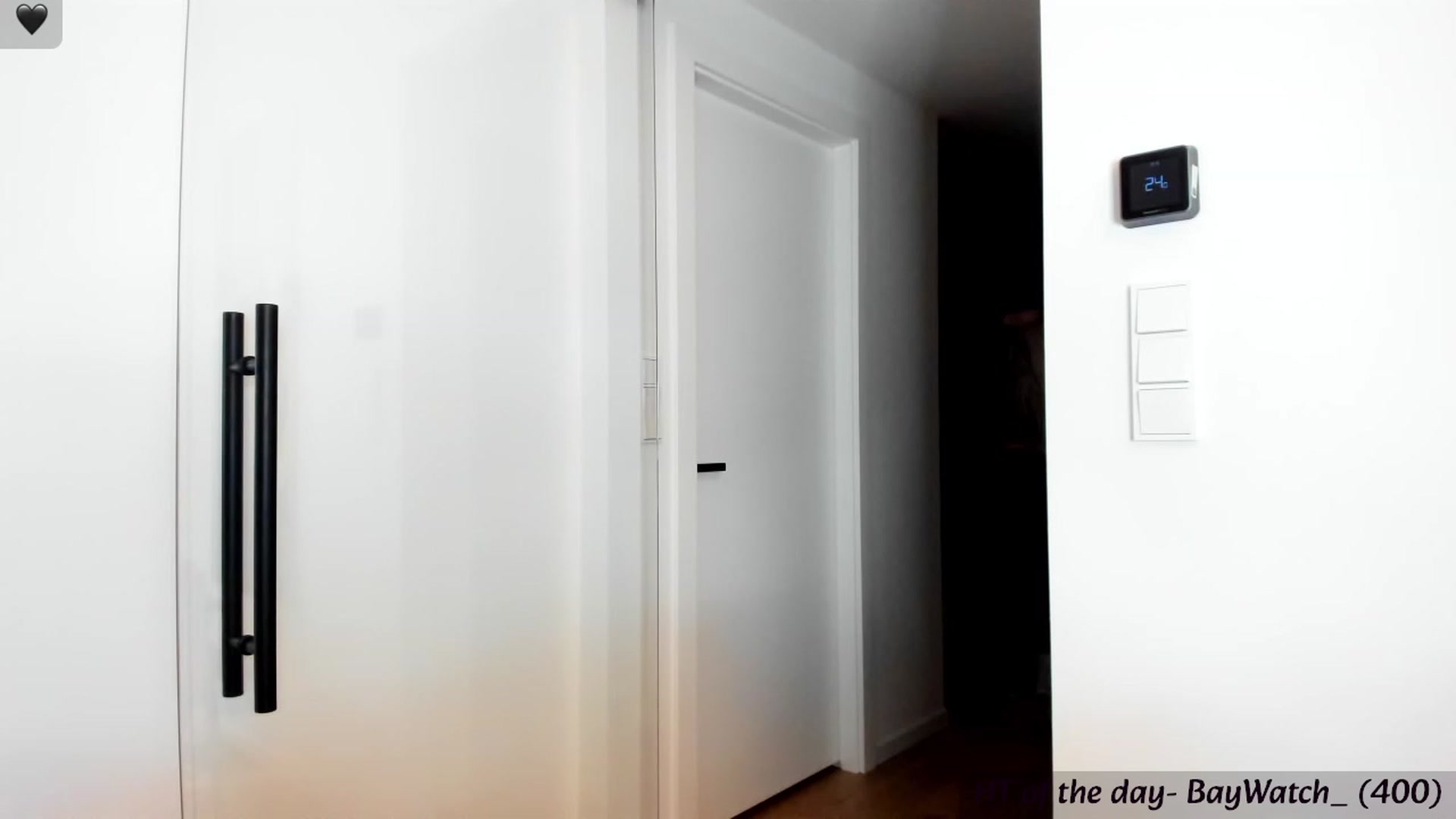Gallery image thumbnail from Mi_Ha's myfreecams stream on, 11/16/2023, 18:23 image 15 of 20