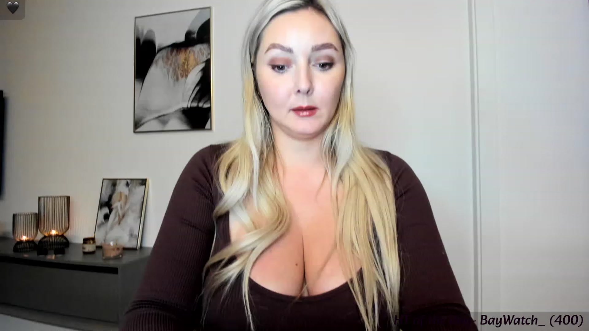 Gallery image thumbnail from Mi_Ha's myfreecams stream on, 11/16/2023, 22:42 image 6 of 20