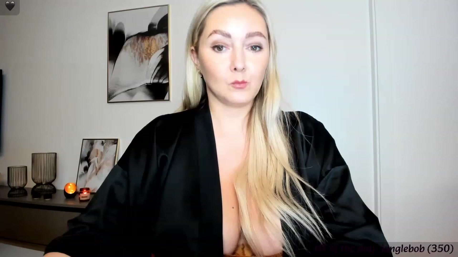 Gallery image thumbnail from Mi_Ha's myfreecams stream on, 11/19/2023, 16:29 image 11 of 20