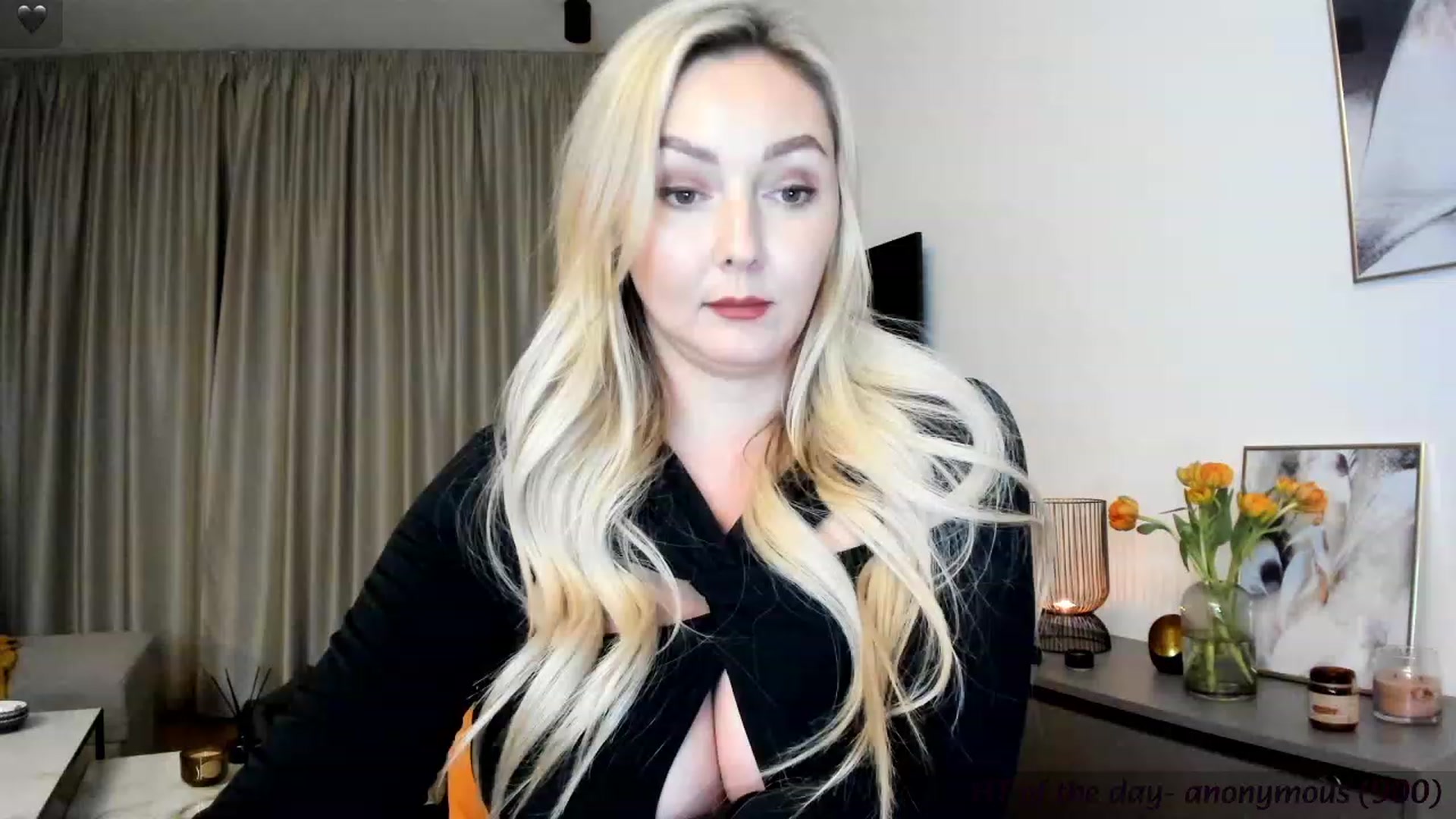 Gallery image thumbnail from Mi_Ha's myfreecams stream on, 11/21/2023, 21:46 image 12 of 20