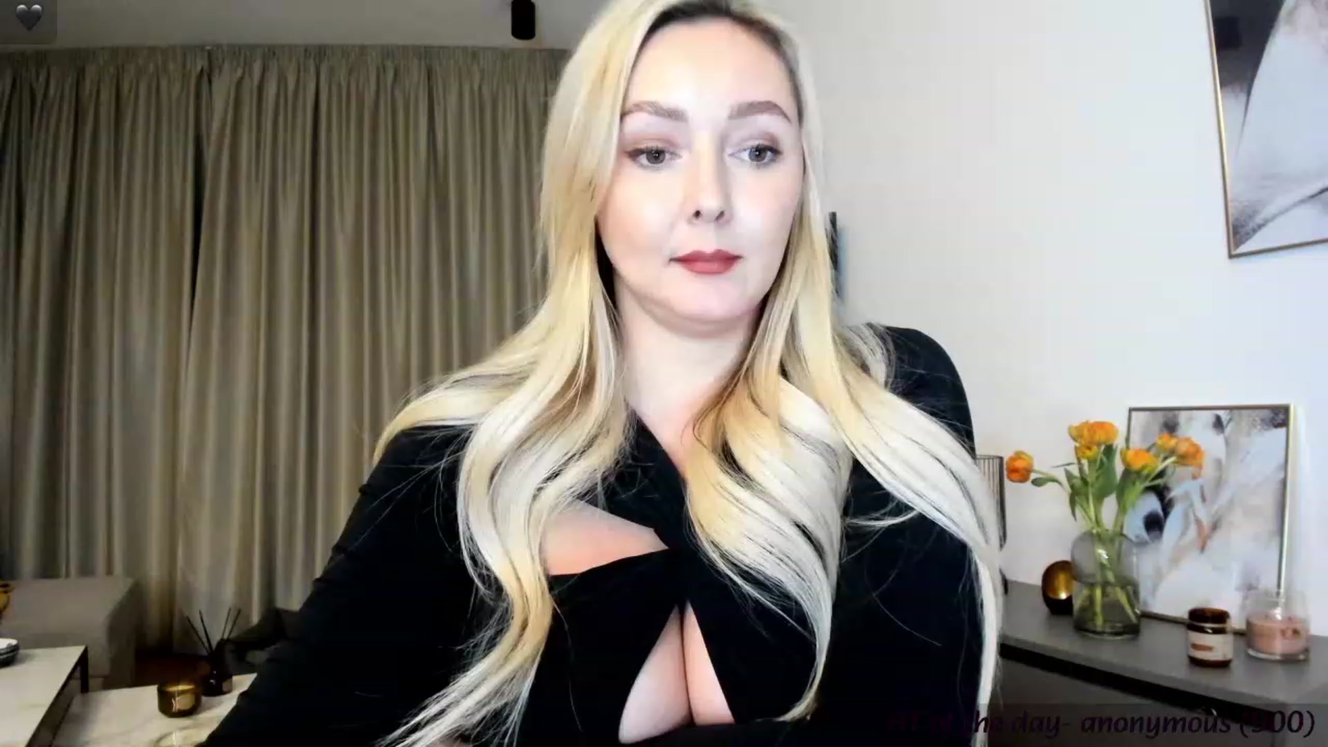 Gallery image thumbnail from Mi_Ha's myfreecams stream on, 11/21/2023, 23:37 image 1 of 20