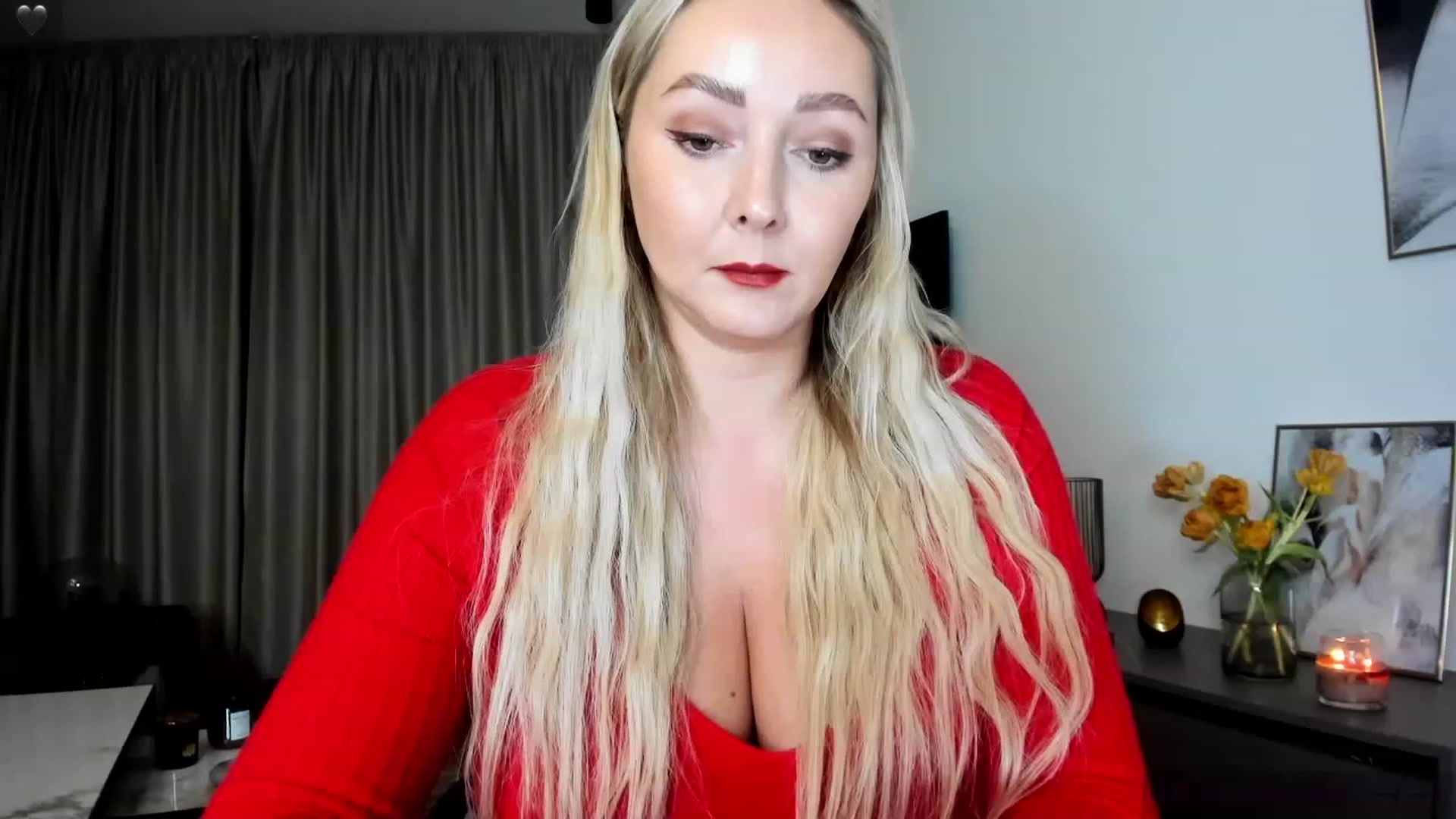 Gallery image thumbnail from Mi_Ha's myfreecams stream on, 11/23/2023, 15:16 image 14 of 20