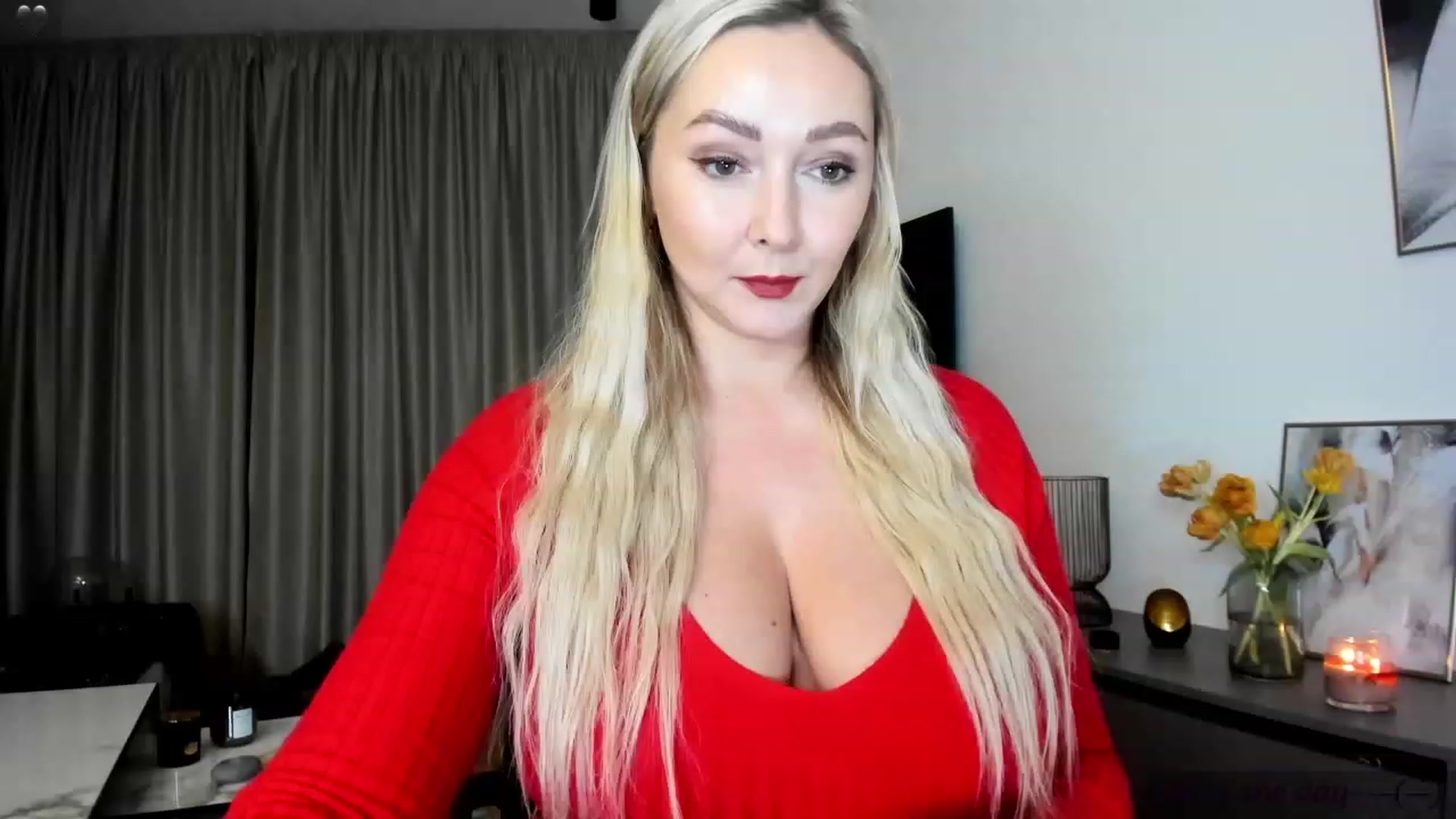Gallery image thumbnail from Mi_Ha's myfreecams stream on, 11/23/2023, 15:16 image 16 of 20