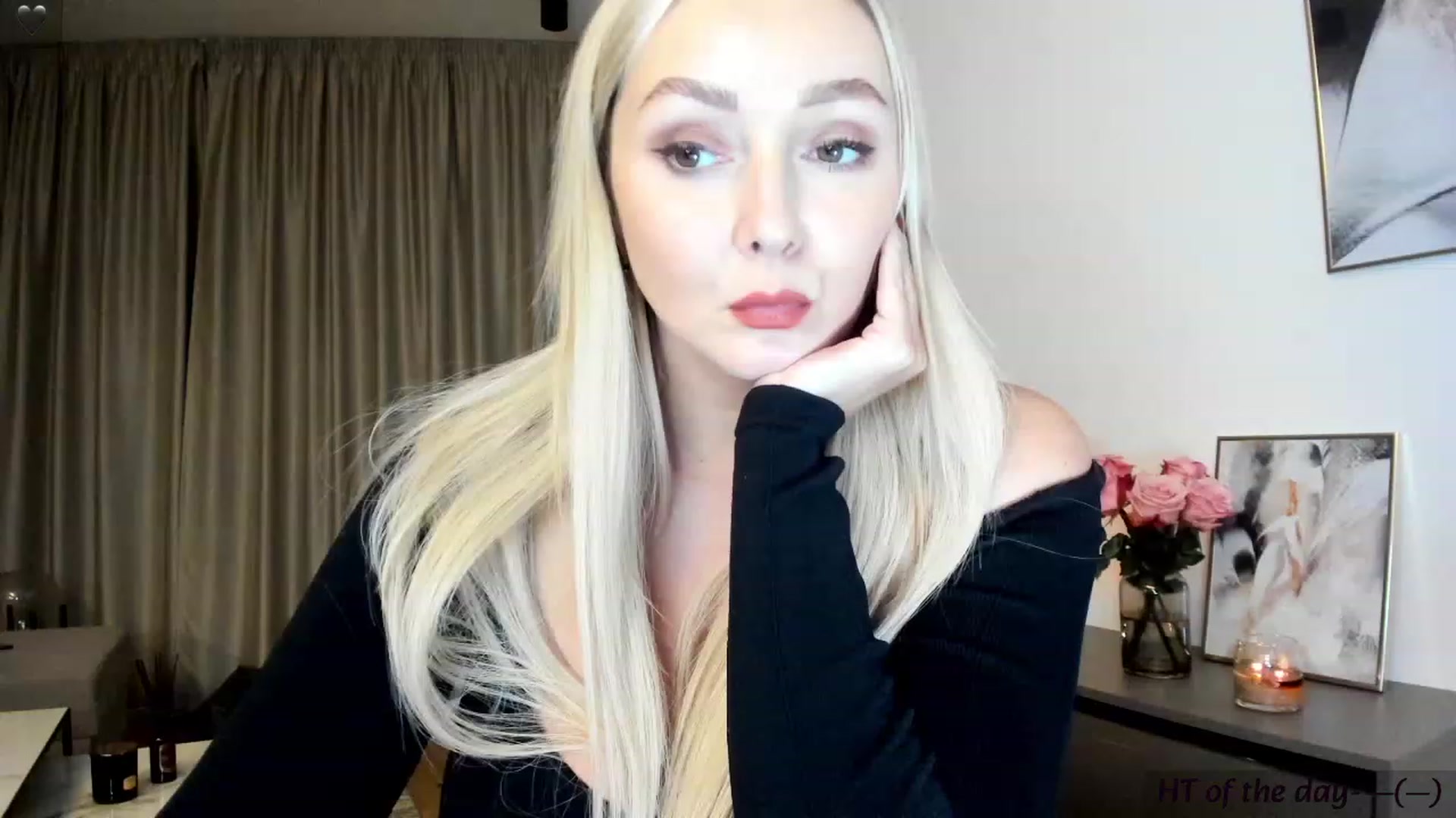 Gallery image thumbnail from Mi_Ha's myfreecams stream on, 11/27/2023, 16:30 image 2 of 20