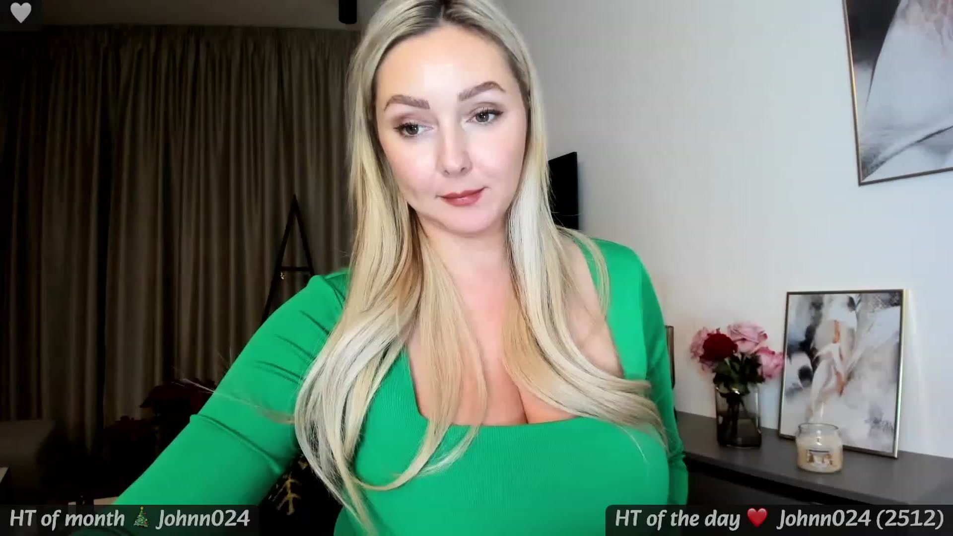 Gallery image thumbnail from Mi_Ha's myfreecams stream on, 12/02/2023, 21:51 image 15 of 20