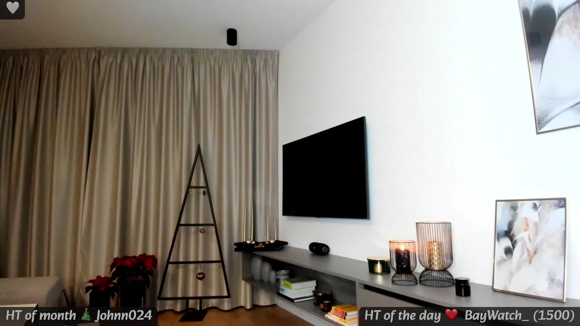 Gallery image thumbnail from Mi_Ha's myfreecams stream on, 12/04/2023, 17:09 image 14 of 20