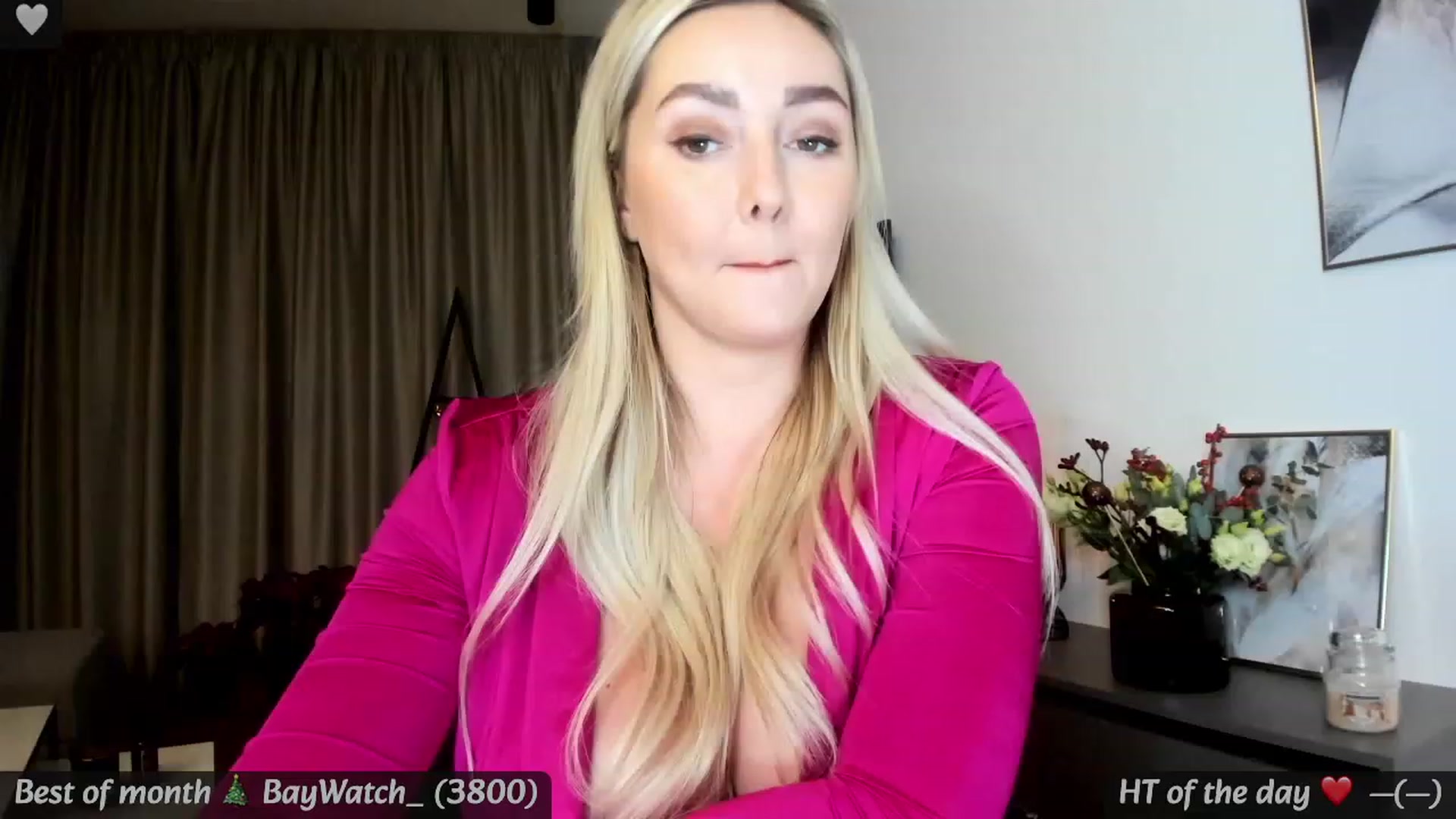 Gallery image thumbnail from Mi_Ha's myfreecams stream on, 12/06/2023, 15:53 image 9 of 20