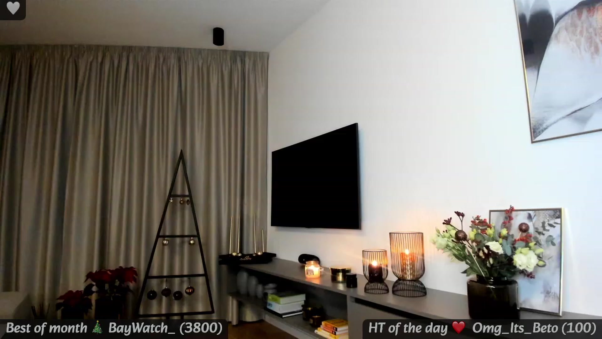 Gallery image thumbnail from Mi_Ha's myfreecams stream on, 12/08/2023, 15:26 image 9 of 20