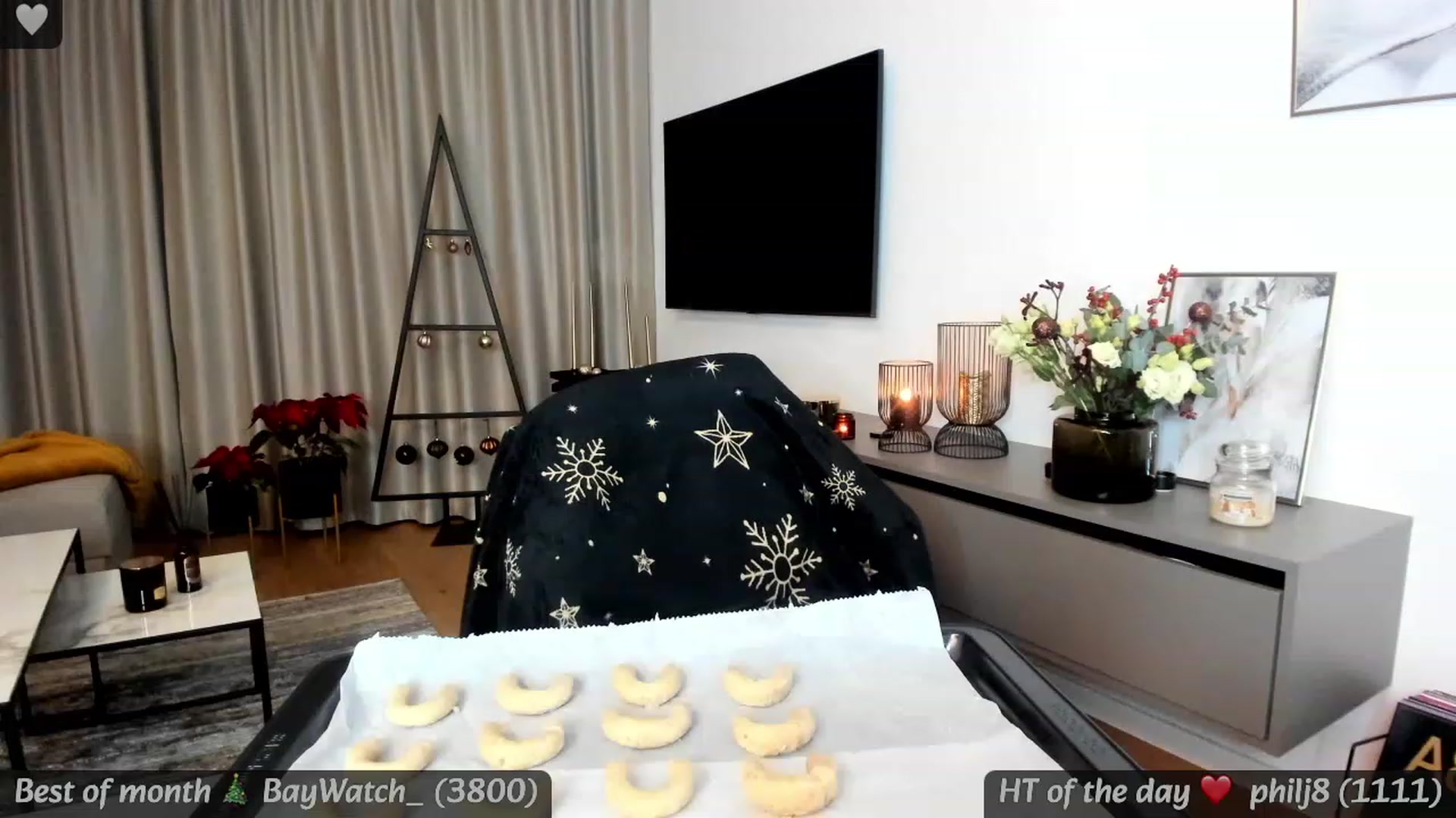 Gallery image thumbnail from Mi_Ha's myfreecams stream on, 12/09/2023, 15:40 image 19 of 20